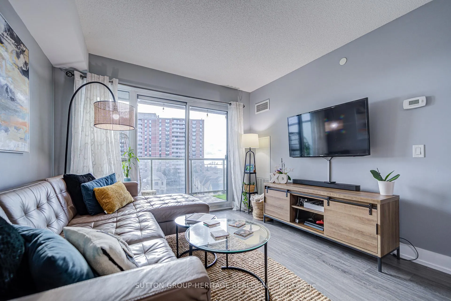 Photo 17 of Unit 606, 1215 Bayly Street, Pickering, Bay Ridges — HOMEH