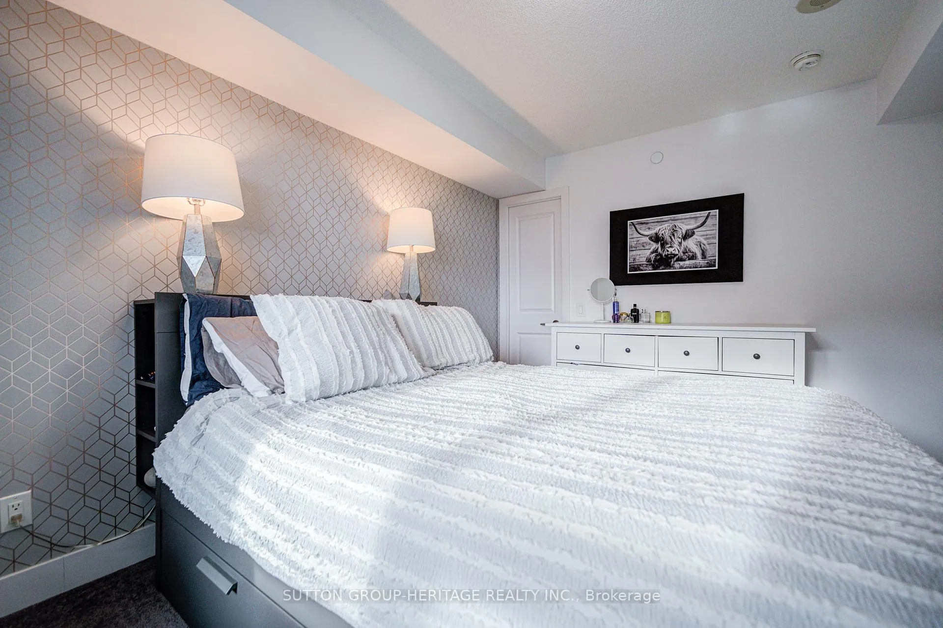Photo 23 of Unit 606, 1215 Bayly Street, Pickering, Bay Ridges — HOMEH