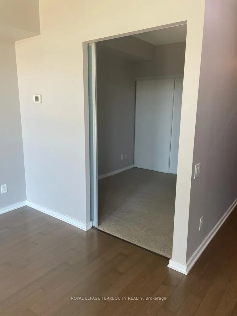 Photo 7 of Unit 713, 105 The Queensway, Toronto, High Park-Swansea — HOMEH