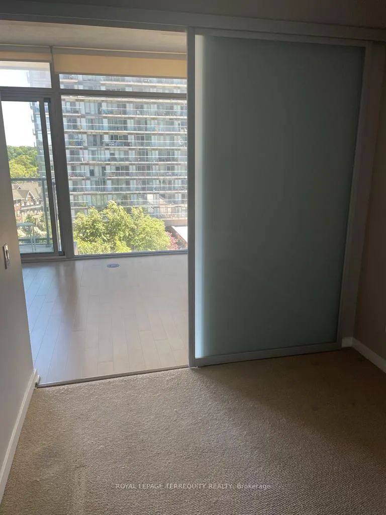 Photo 8 of Unit 713, 105 The Queensway, Toronto, High Park-Swansea — HOMEH