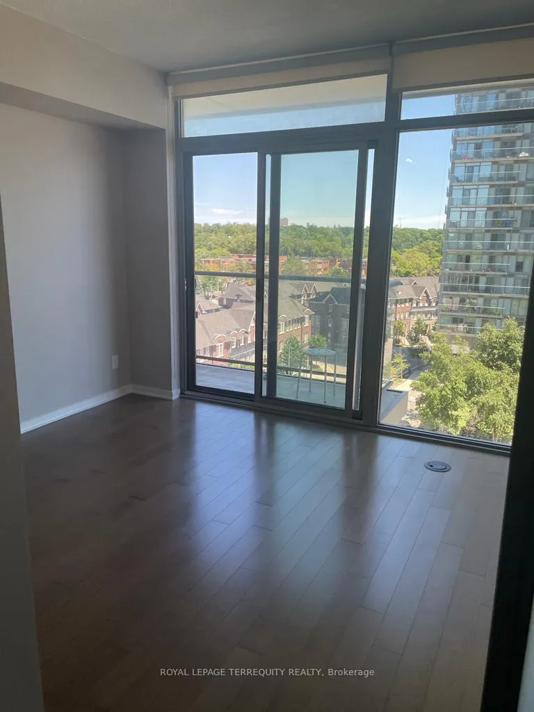 Photo 10 of Unit 713, 105 The Queensway, Toronto, High Park-Swansea — HOMEH