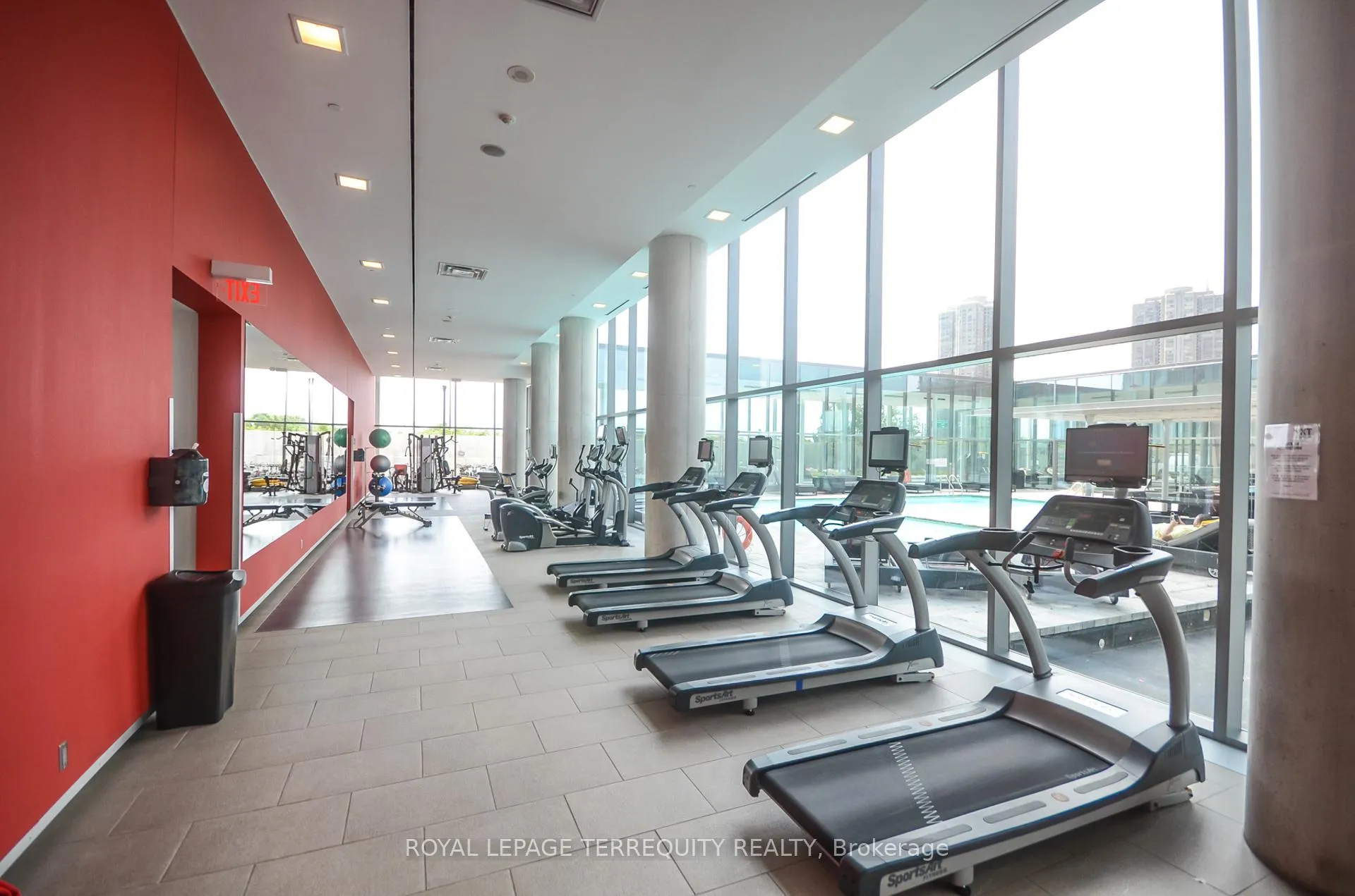 Photo 13 of Unit 713, 105 The Queensway, Toronto, High Park-Swansea — HOMEH