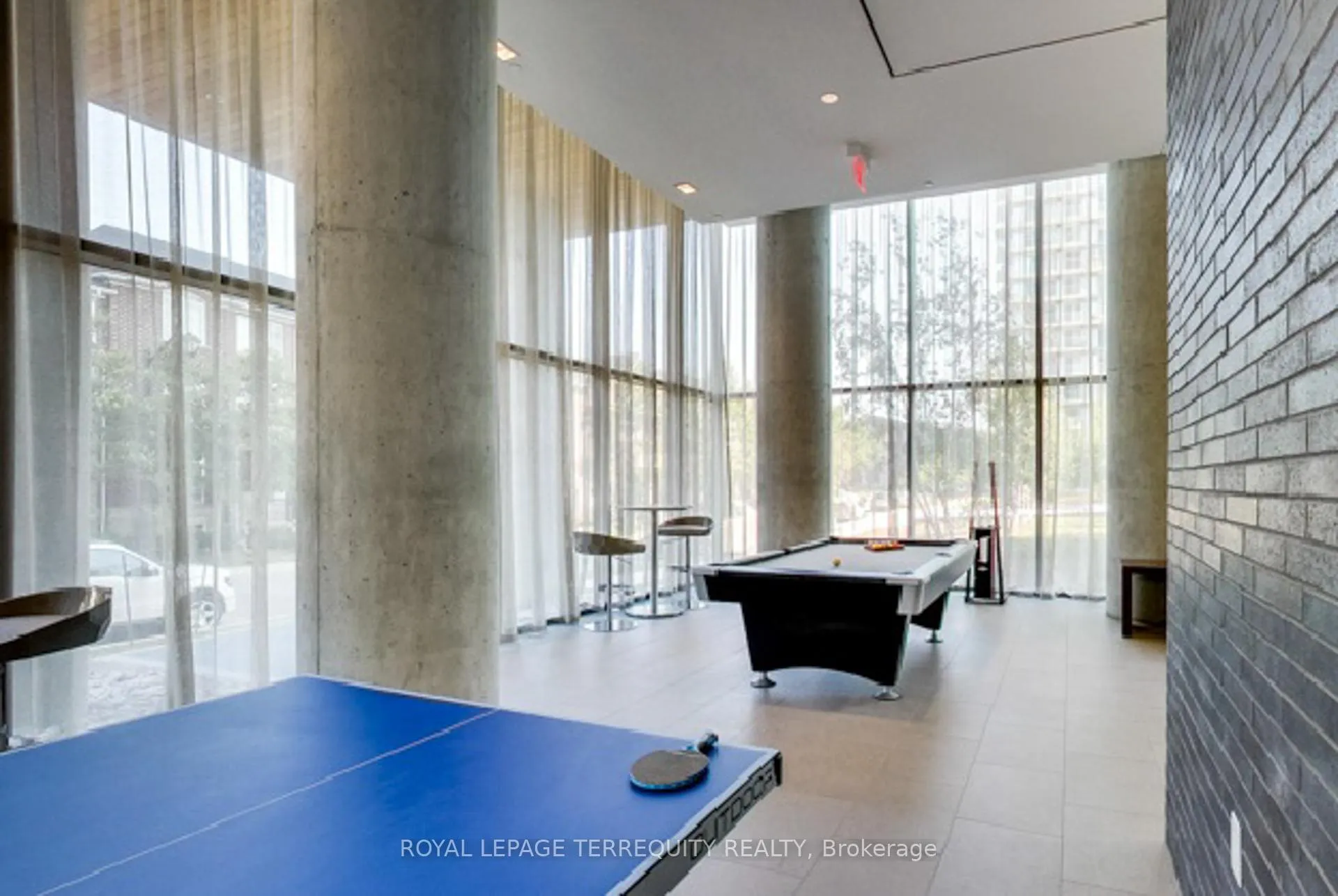 Photo 14 of Unit 713, 105 The Queensway, Toronto, High Park-Swansea — HOMEH