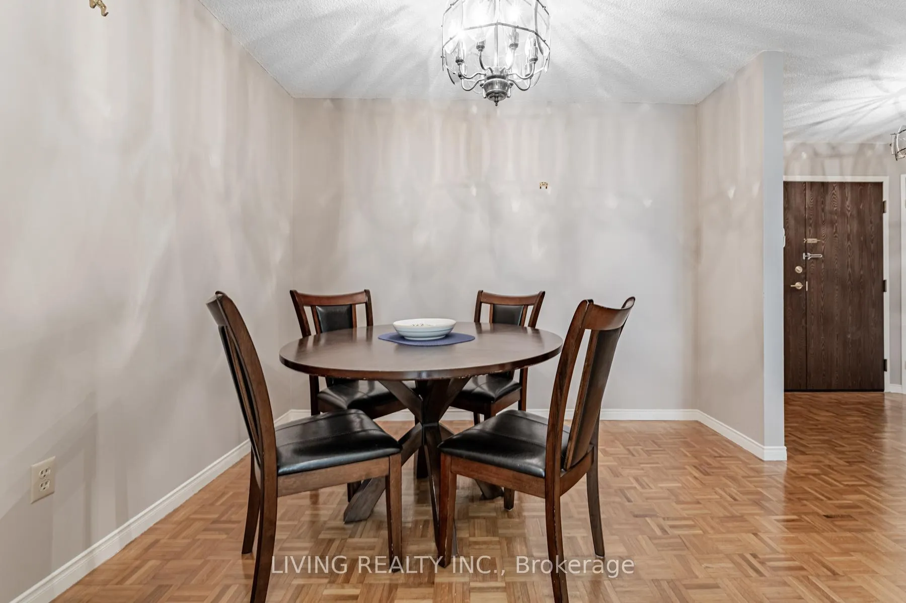 Photo 6 of Unit 308, 280 Simcoe Street, Toronto, Kensington-Chinatown — HOMEH