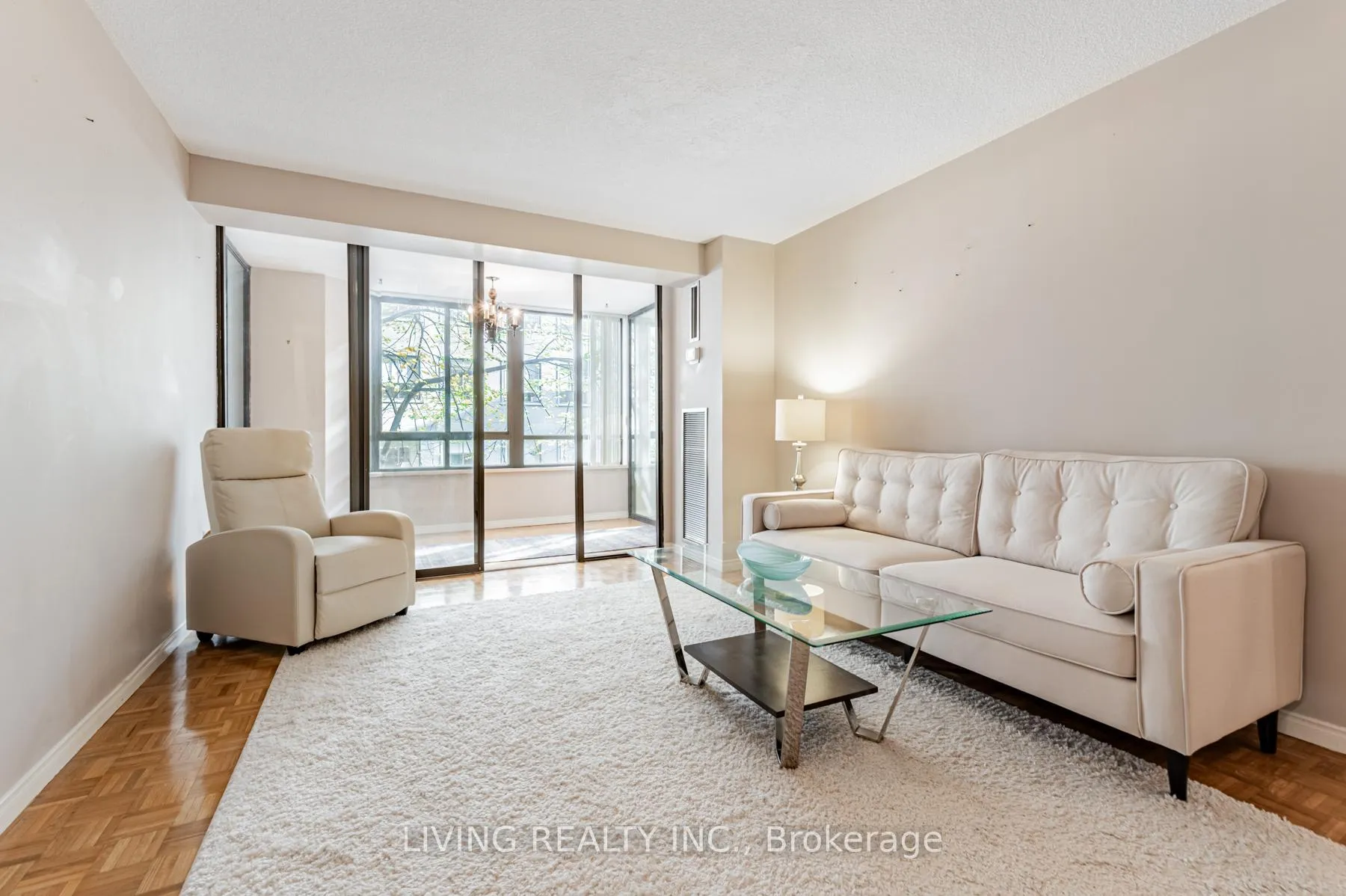 Photo 8 of Unit 308, 280 Simcoe Street, Toronto, Kensington-Chinatown — HOMEH