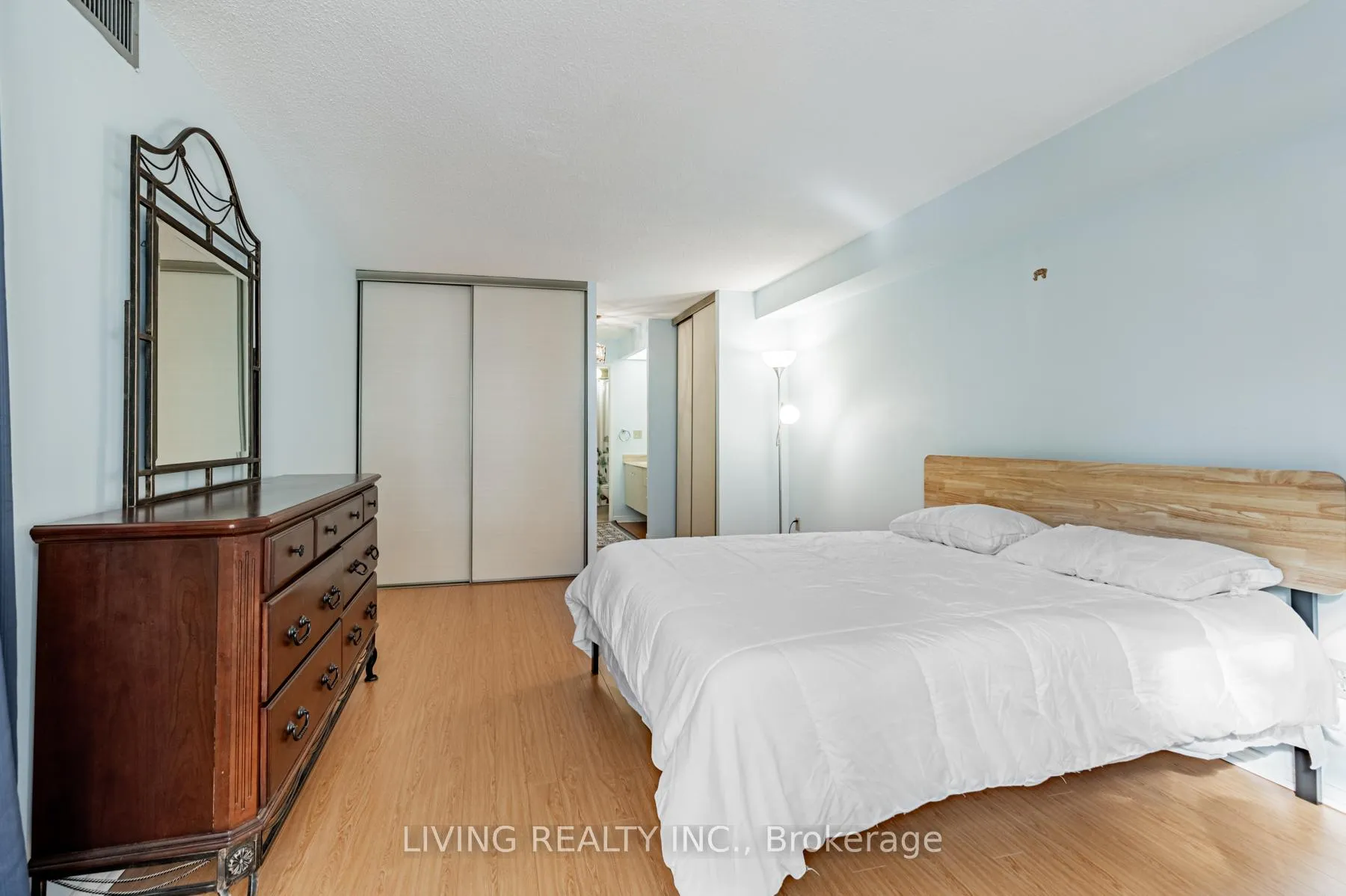 Photo 15 of Unit 308, 280 Simcoe Street, Toronto, Kensington-Chinatown — HOMEH