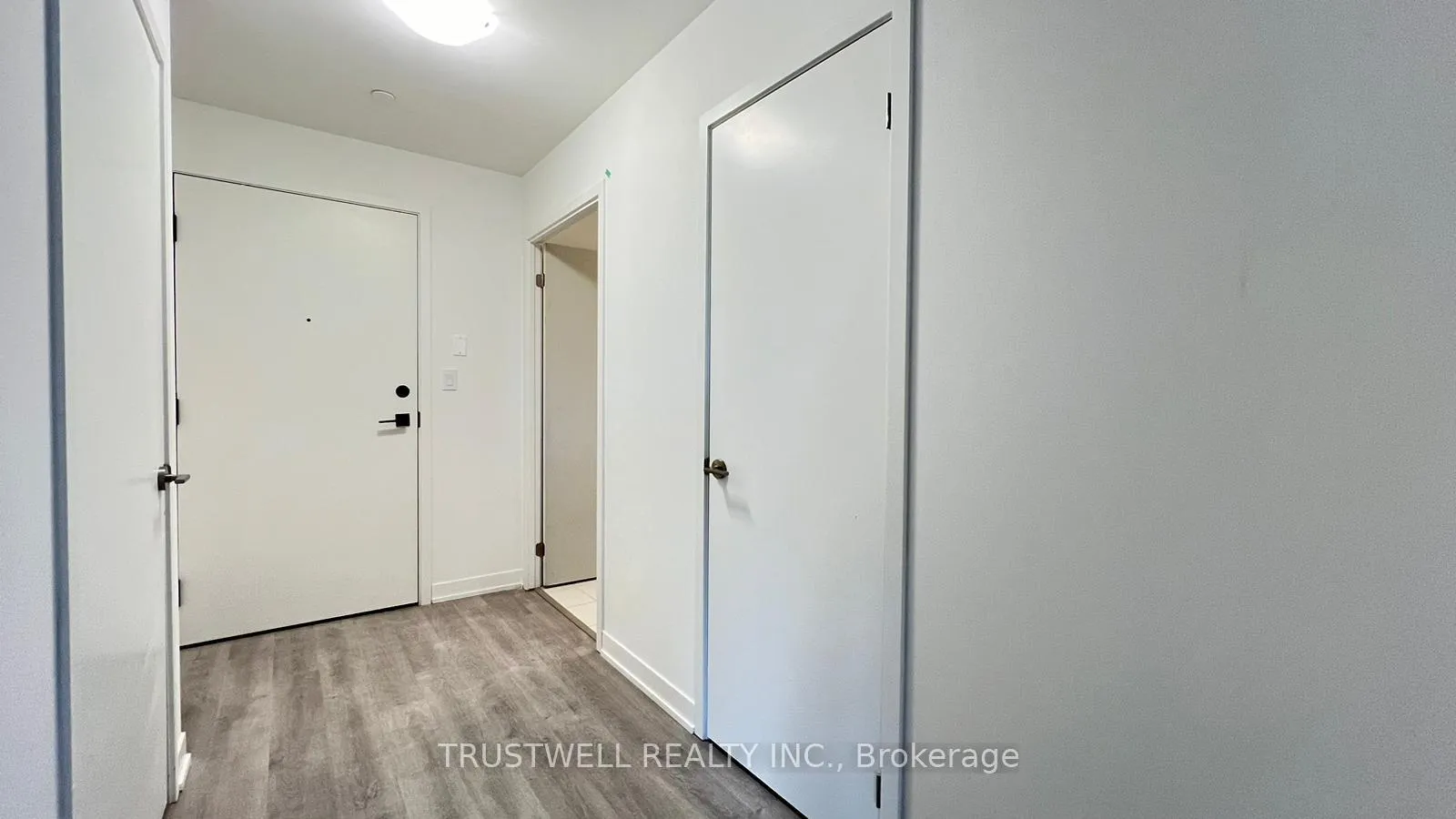 Photo 2 of Unit 1012, 292 Verdale Crossing, Markham, Unionville — HOMEH
