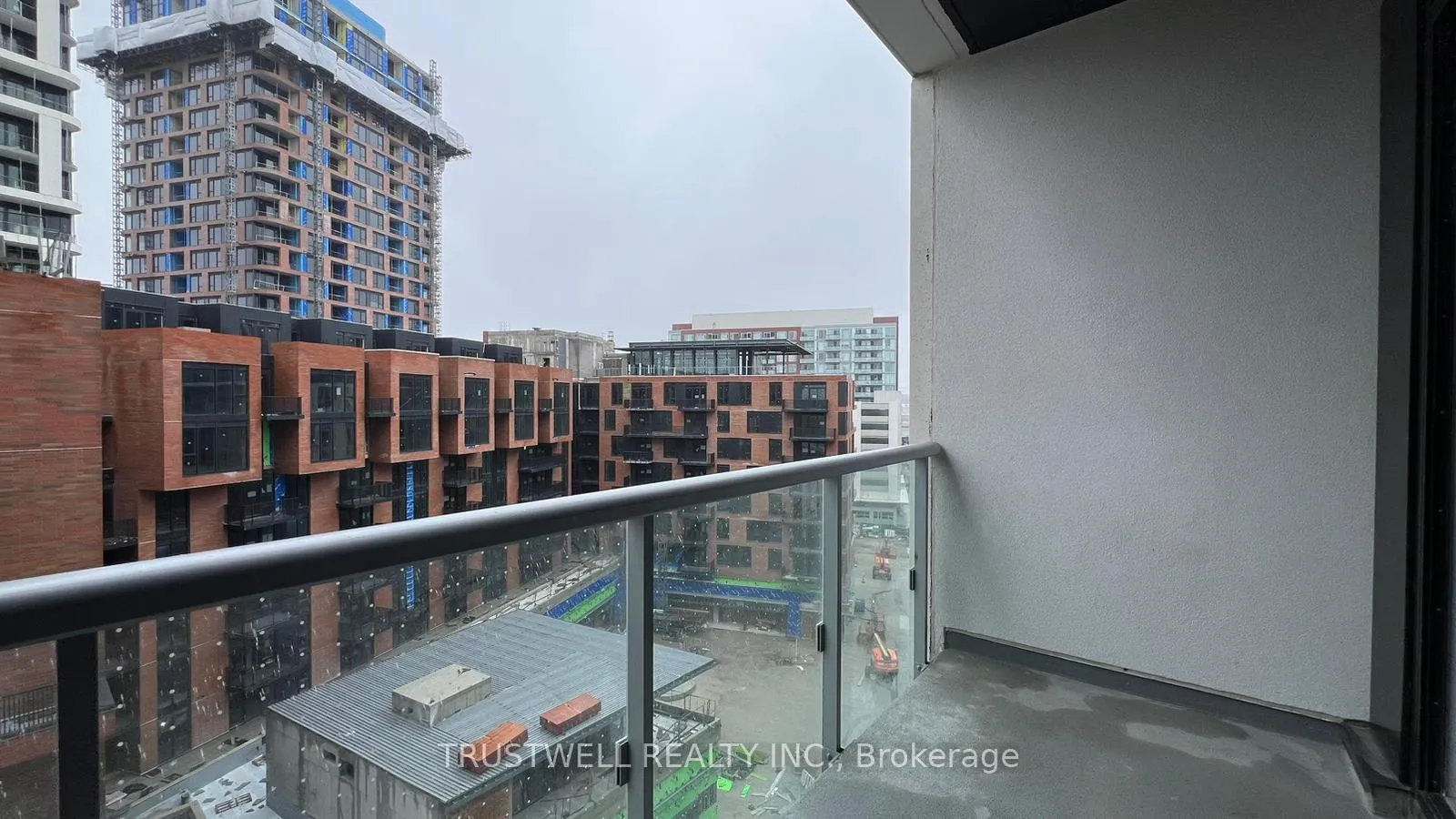 Photo 11 of Unit 1012, 292 Verdale Crossing, Markham, Unionville — HOMEH