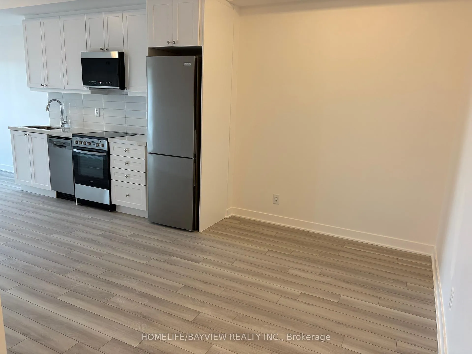 Photo 10 of Unit 507, 55 Clarington Boulevard, Clarington, Bowmanville — HOMEH