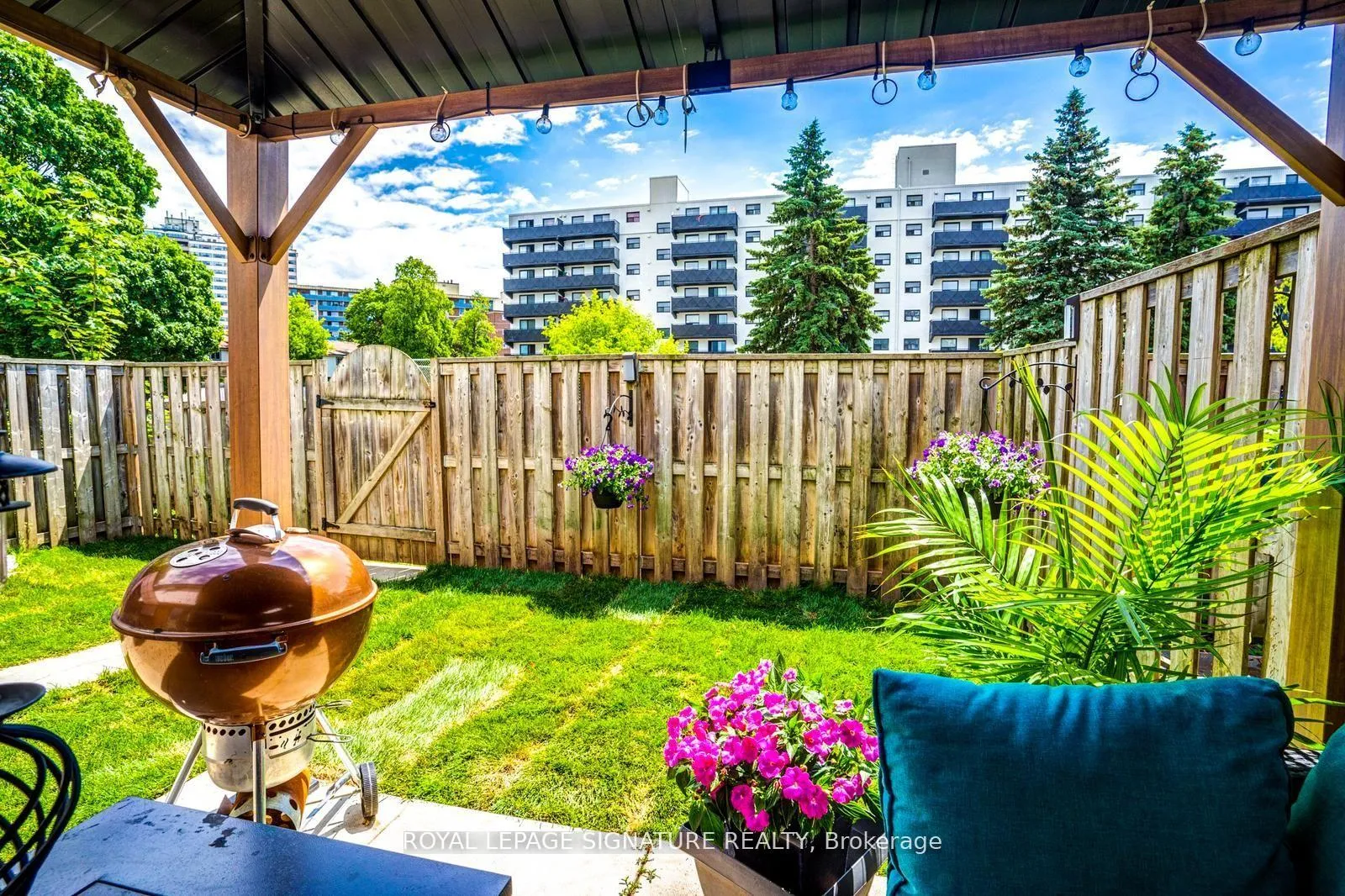 Photo 17 of Unit 44, 120 Nonquon Road, Oshawa, Centennial — HOMEH