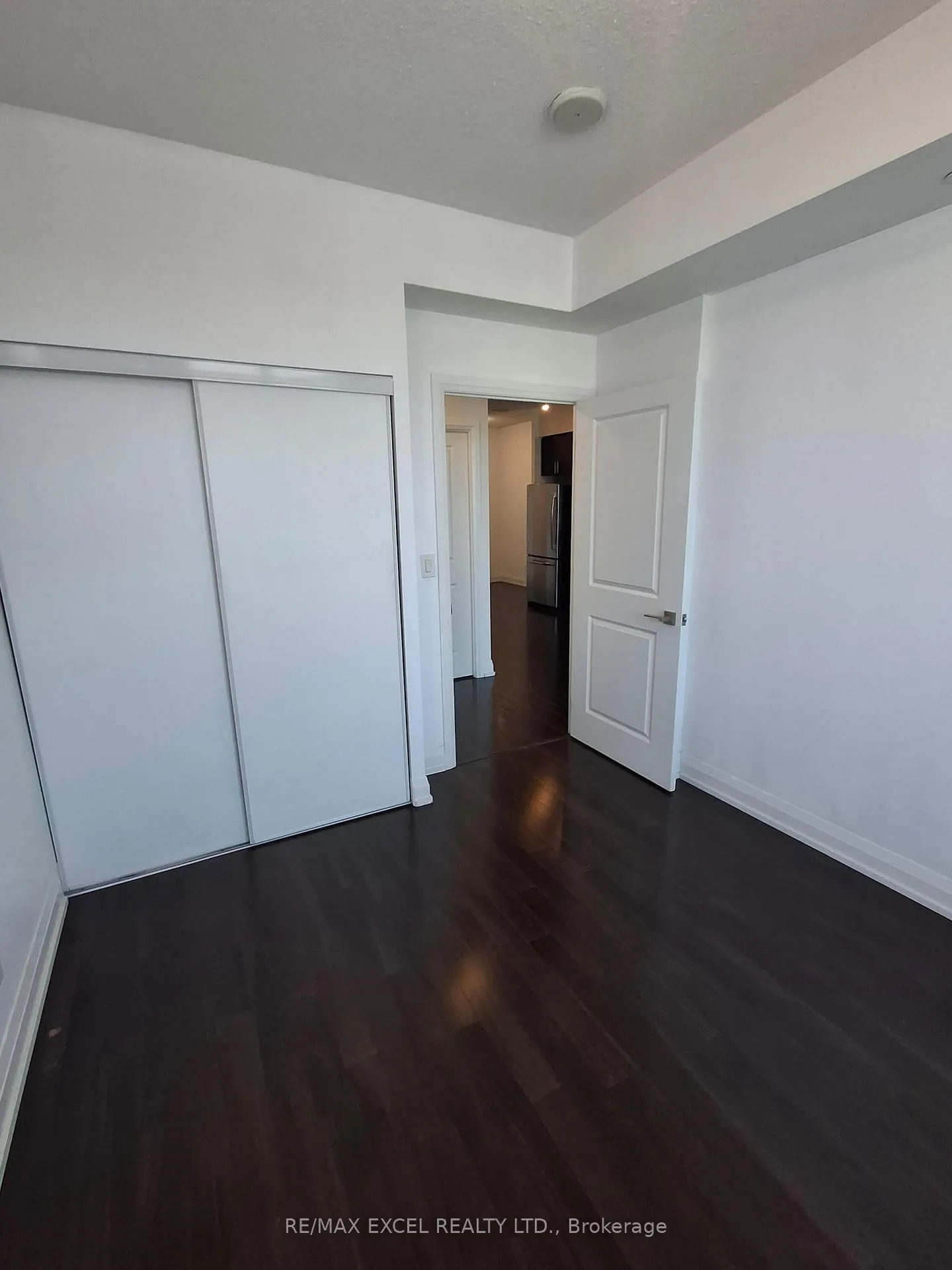 Photo 14 of Unit 802, 7171 Yonge Street, Markham, Grandview — HOMEH