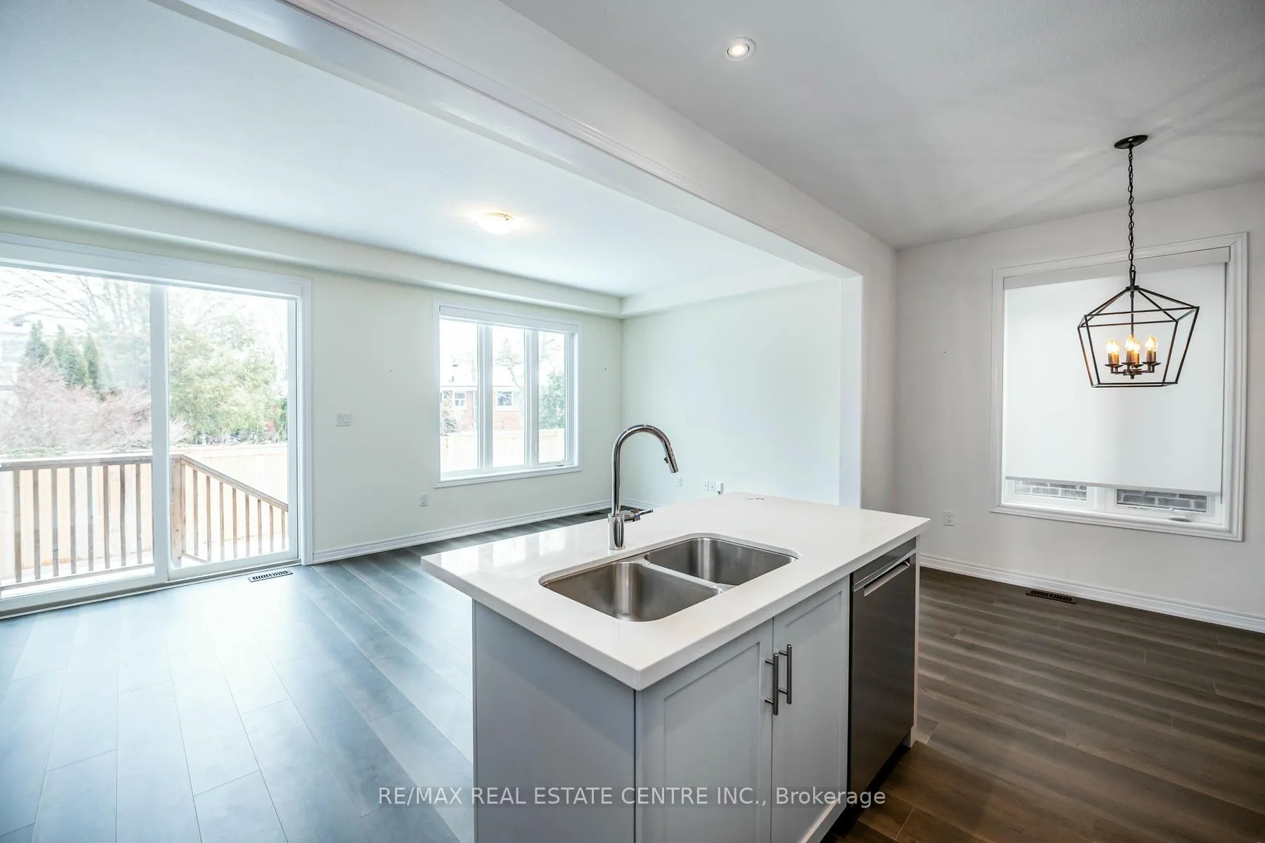 Photo 6 of Unit 47, 288 Glover Street, Hamilton, Fruitland — HOMEH