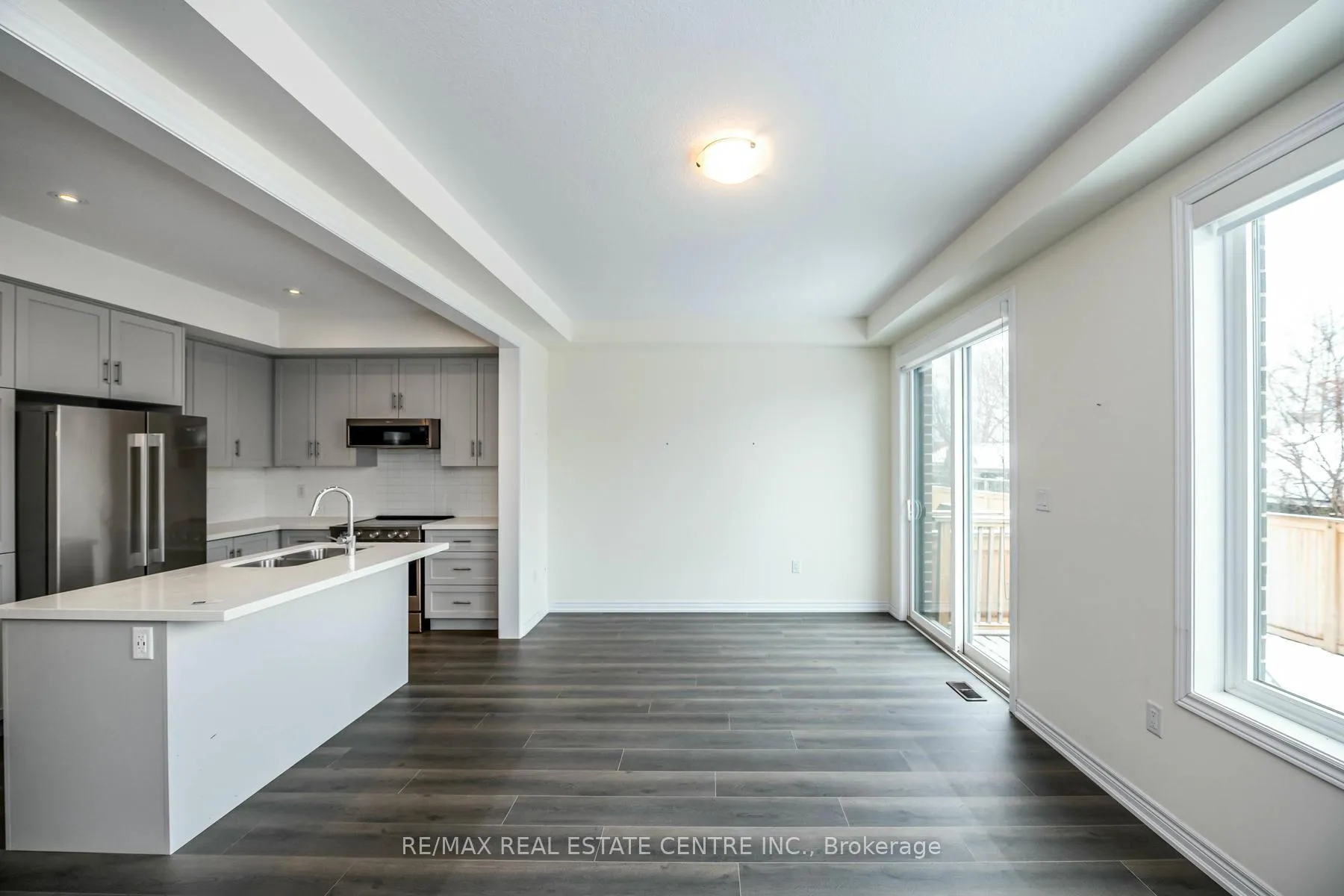 Photo 7 of Unit 47, 288 Glover Street, Hamilton, Fruitland — HOMEH