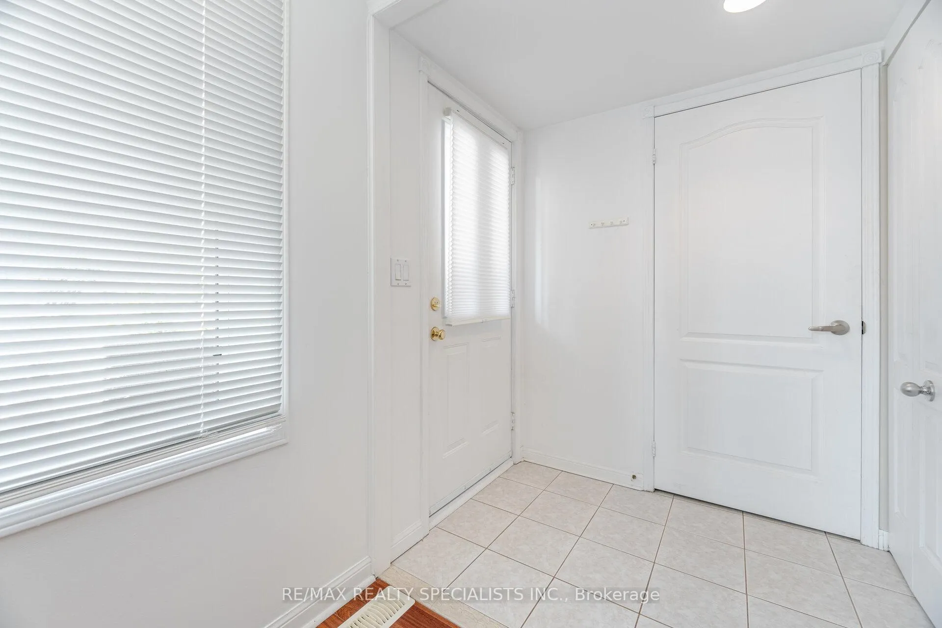 Photo 18 of Unit 825, 1400 The Esplanade N, Pickering, Town Centre — HOMEH