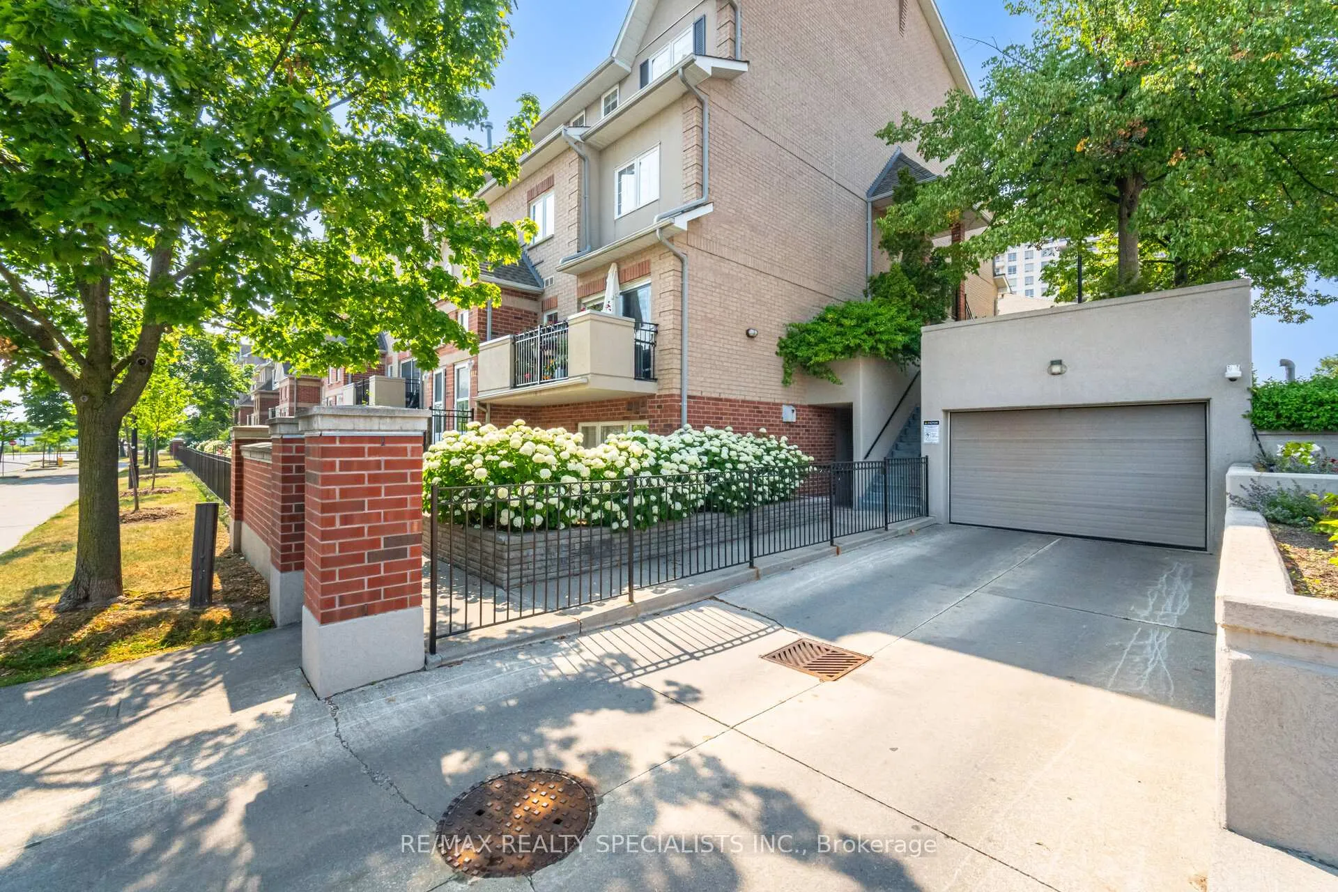 Photo 32 of Unit 825, 1400 The Esplanade N, Pickering, Town Centre — HOMEH