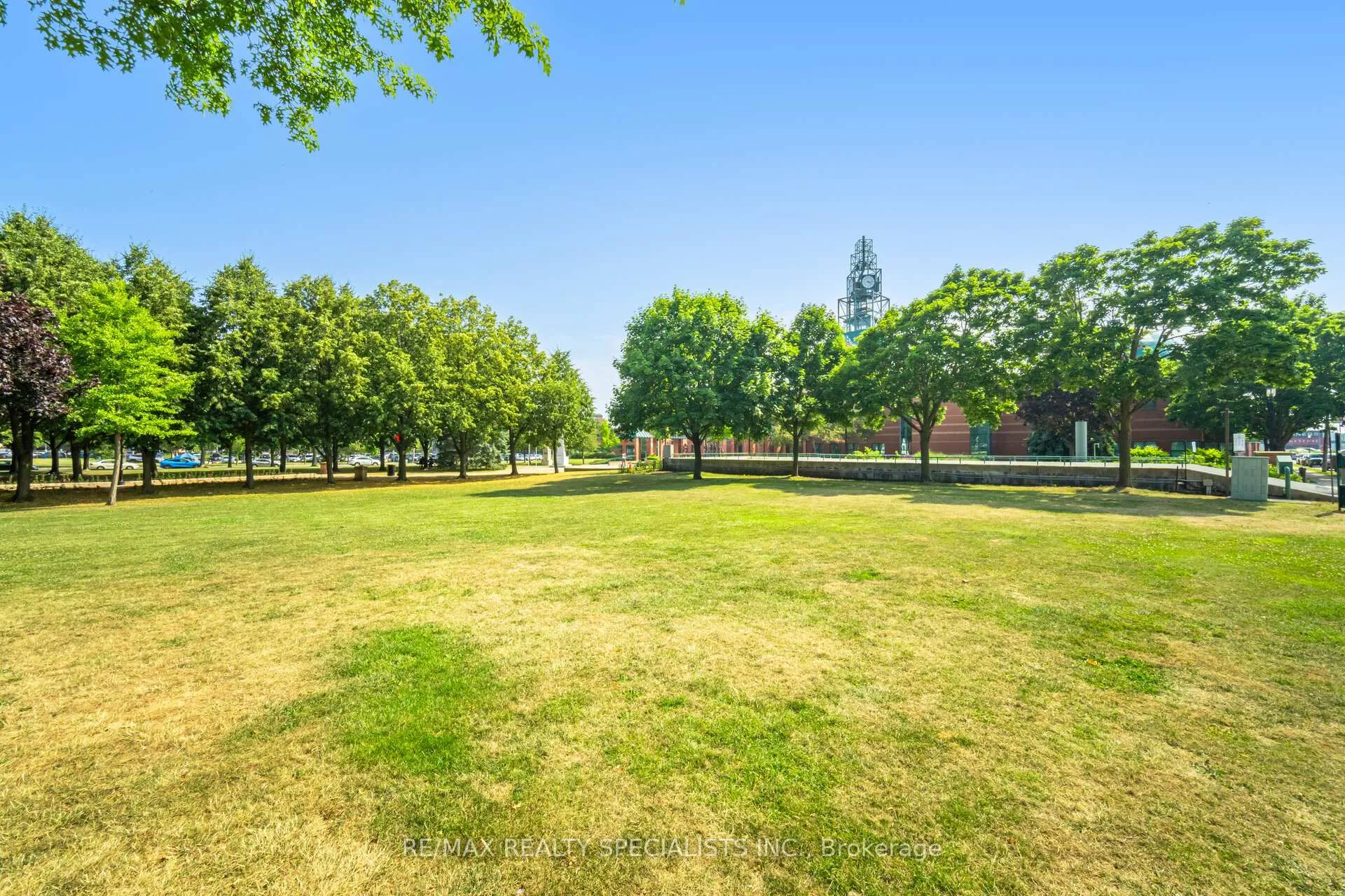 Photo 37 of Unit 825, 1400 The Esplanade N, Pickering, Town Centre — HOMEH
