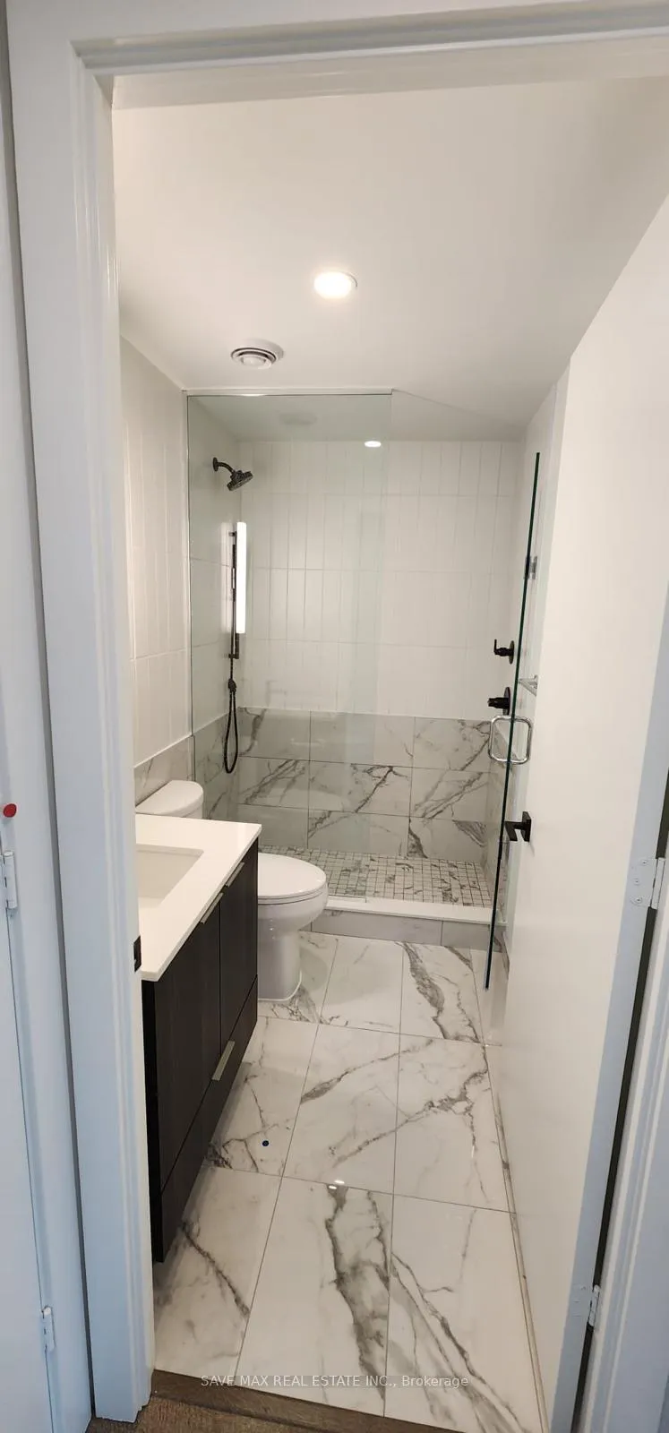 Photo 5 of Unit 4101, 321 King Street W, Toronto, Waterfront Communities — HOMEH