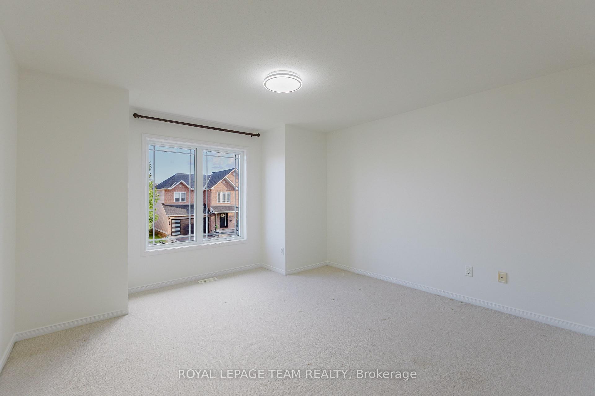 Photo 27 of 705 Clearbrook Drive, Ottawa, Barrhaven - Strandherd — HOMEH