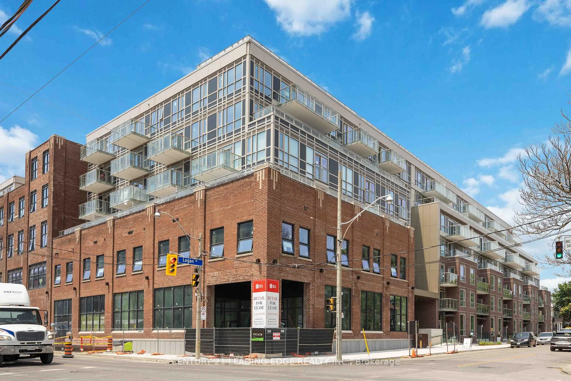 Front of Unit 611, 150 Logan Avenue