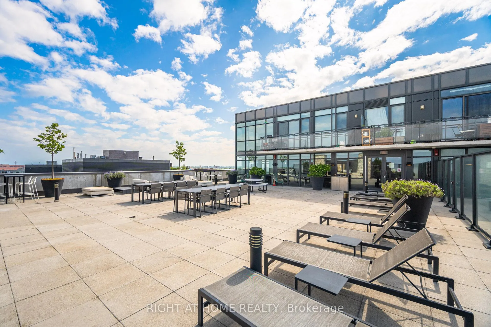 Photo 22 of Unit 527, 1190 Dundas Street, Toronto, South Riverdale — HOMEH