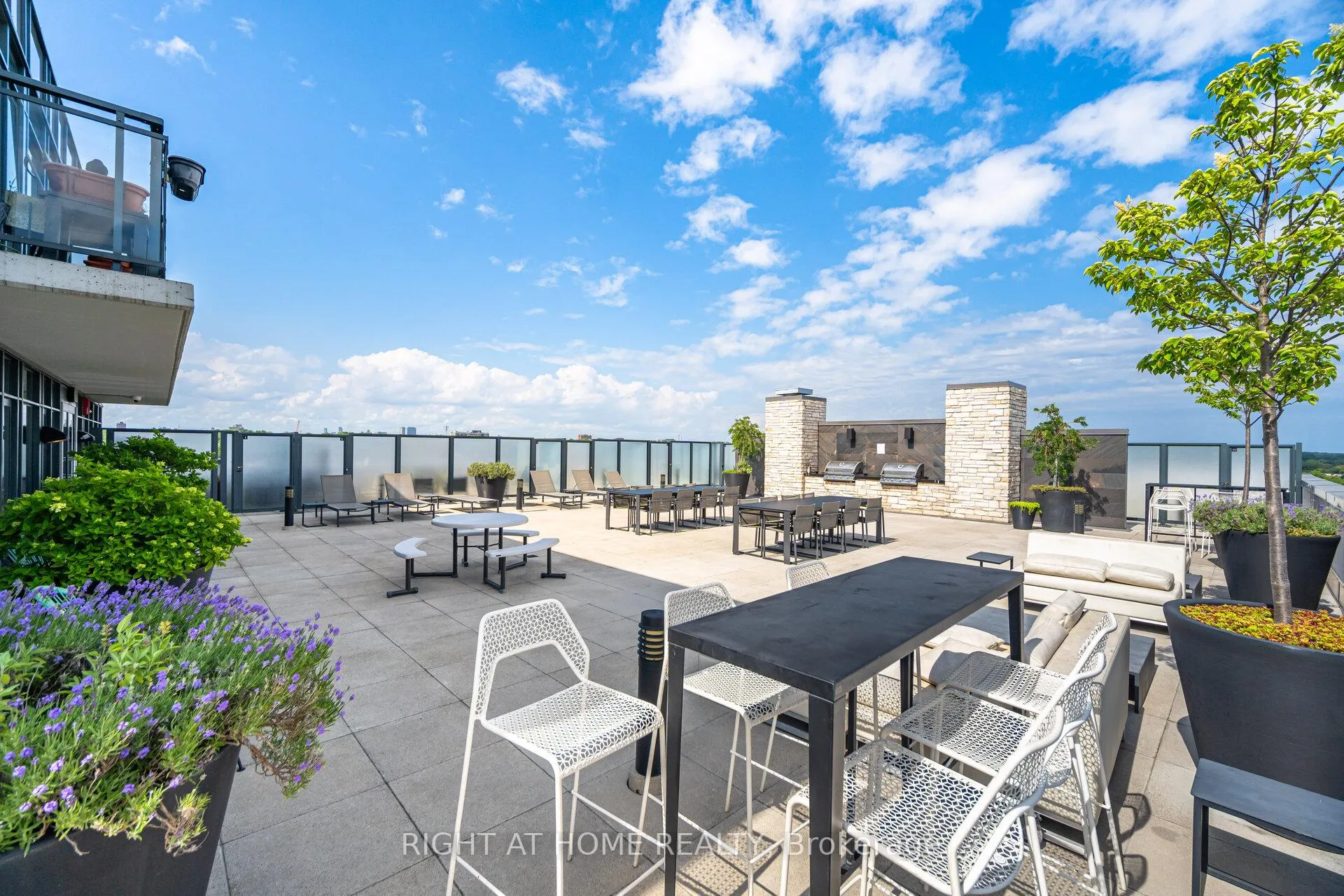 Photo 24 of Unit 527, 1190 Dundas Street, Toronto, South Riverdale — HOMEH