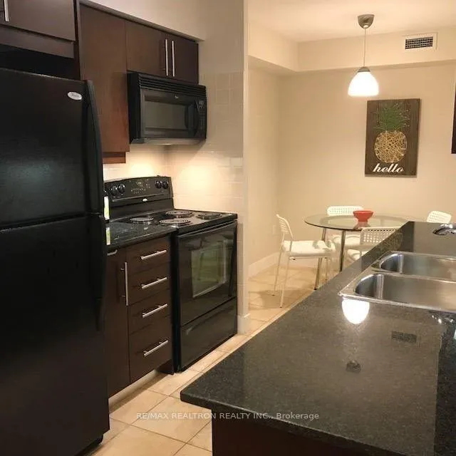 Photo 10 of Unit 1602, 20 Blue Jays Way, Toronto, Waterfront Communities — HOMEH