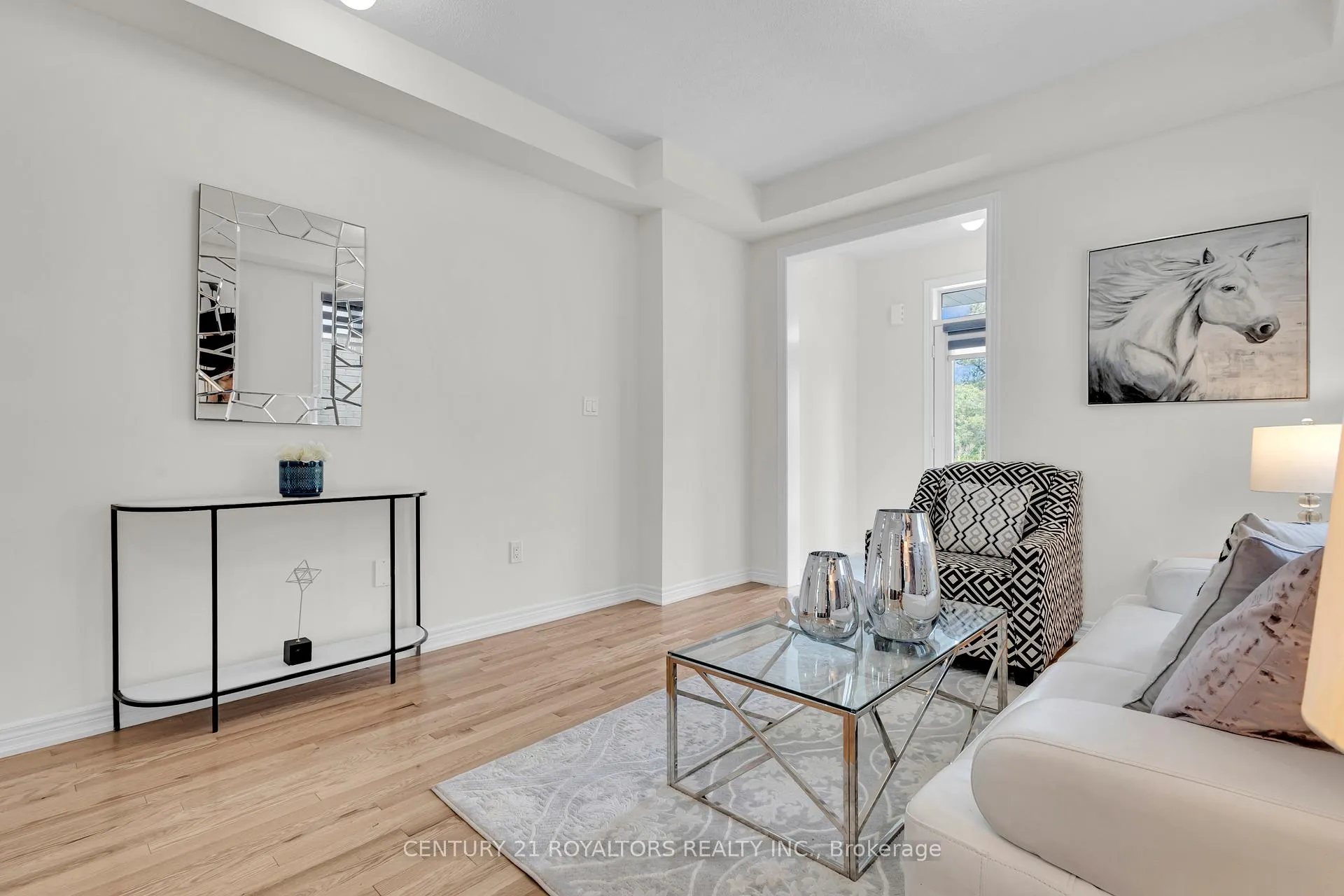 Photo 8 of 1308 Klondike Drive, Oshawa, Kedron — HOMEH