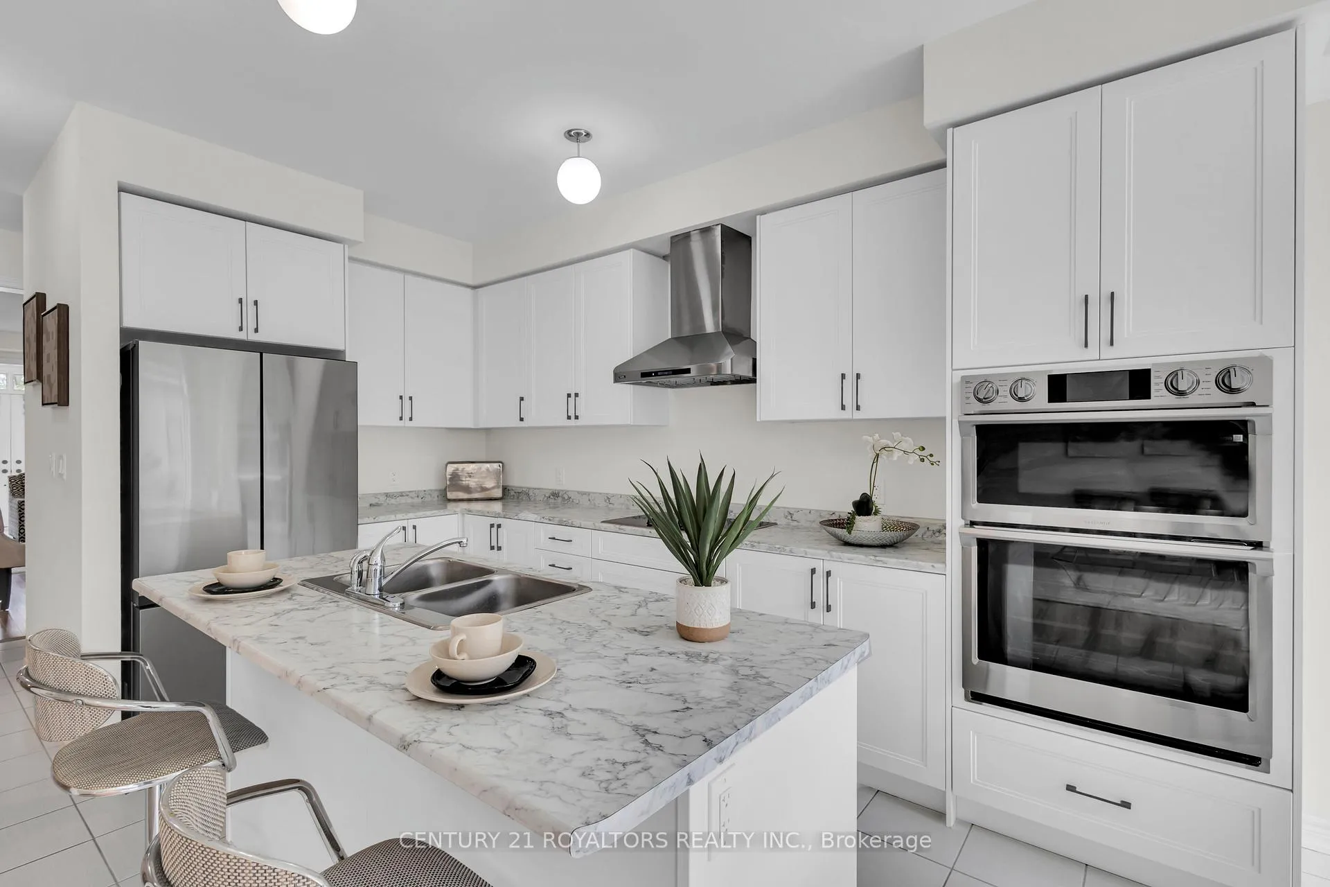 Photo 18 of 1308 Klondike Drive, Oshawa, Kedron — HOMEH