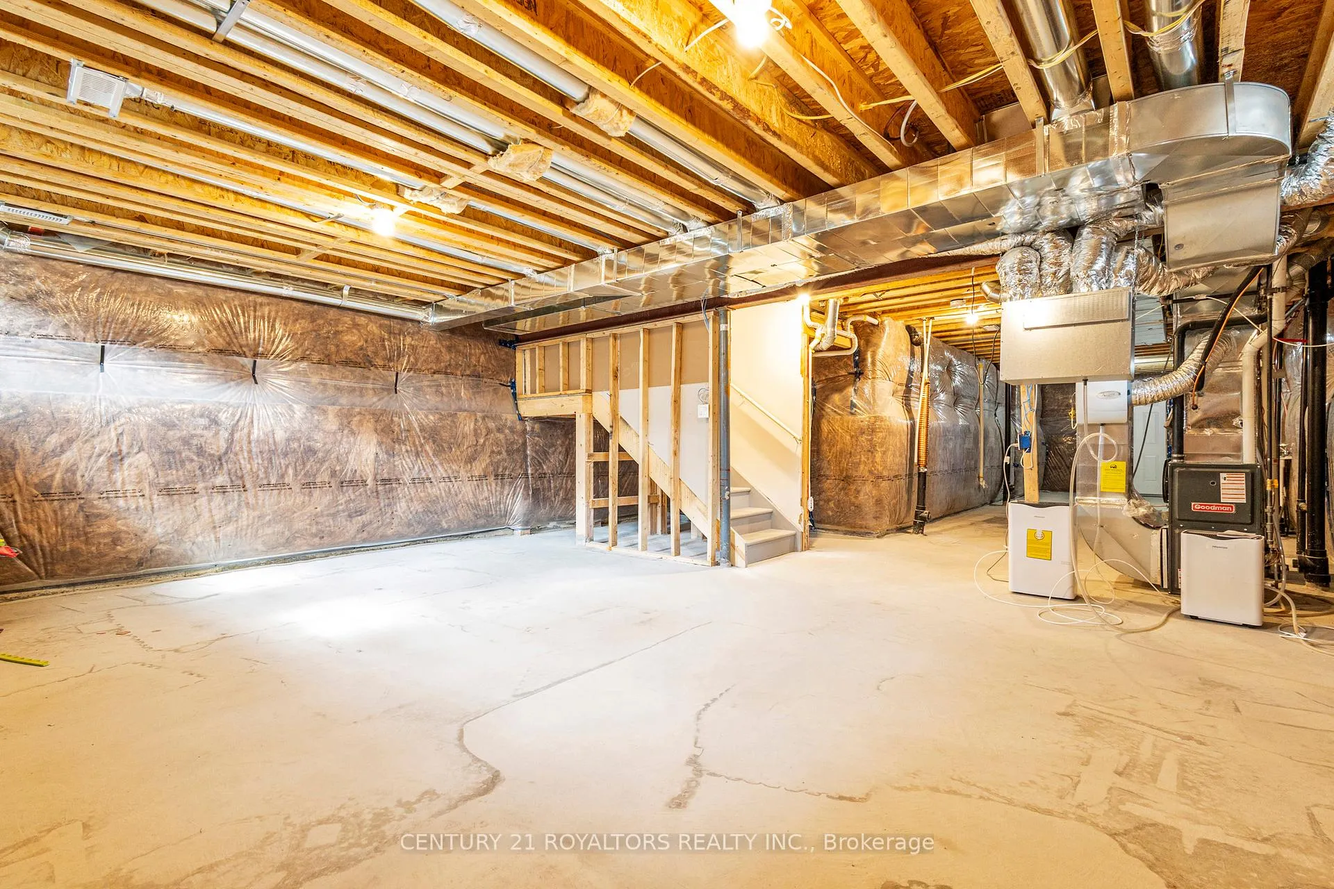 Photo 34 of 1308 Klondike Drive, Oshawa, Kedron — HOMEH