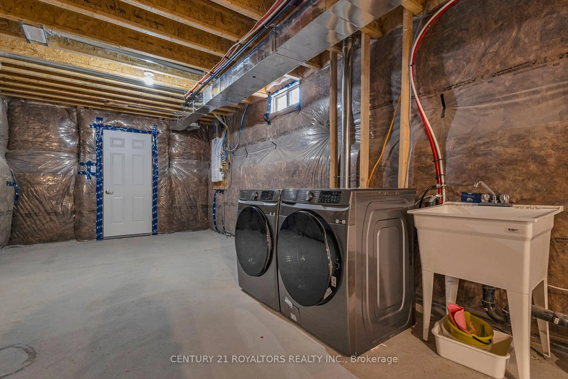 Photo 35 of 1308 Klondike Drive, Oshawa, Kedron — HOMEH