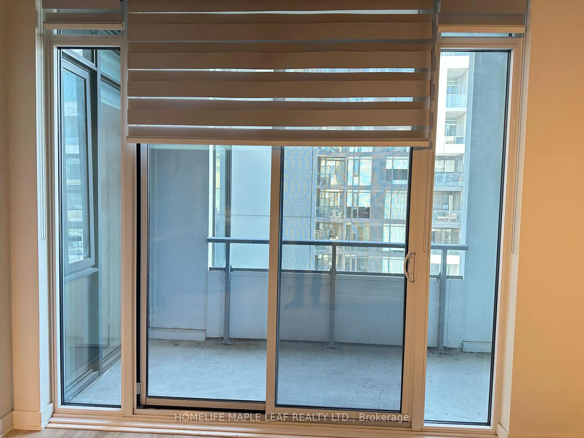 Photo 6 of Unit 1609, 576 Front Street W, Toronto, Waterfront Communities — HOMEH
