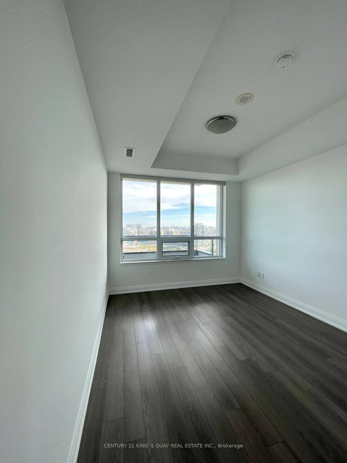 Photo 6 of Unit 1707, 15 Water Walk Drive, Markham, Unionville — HOMEH