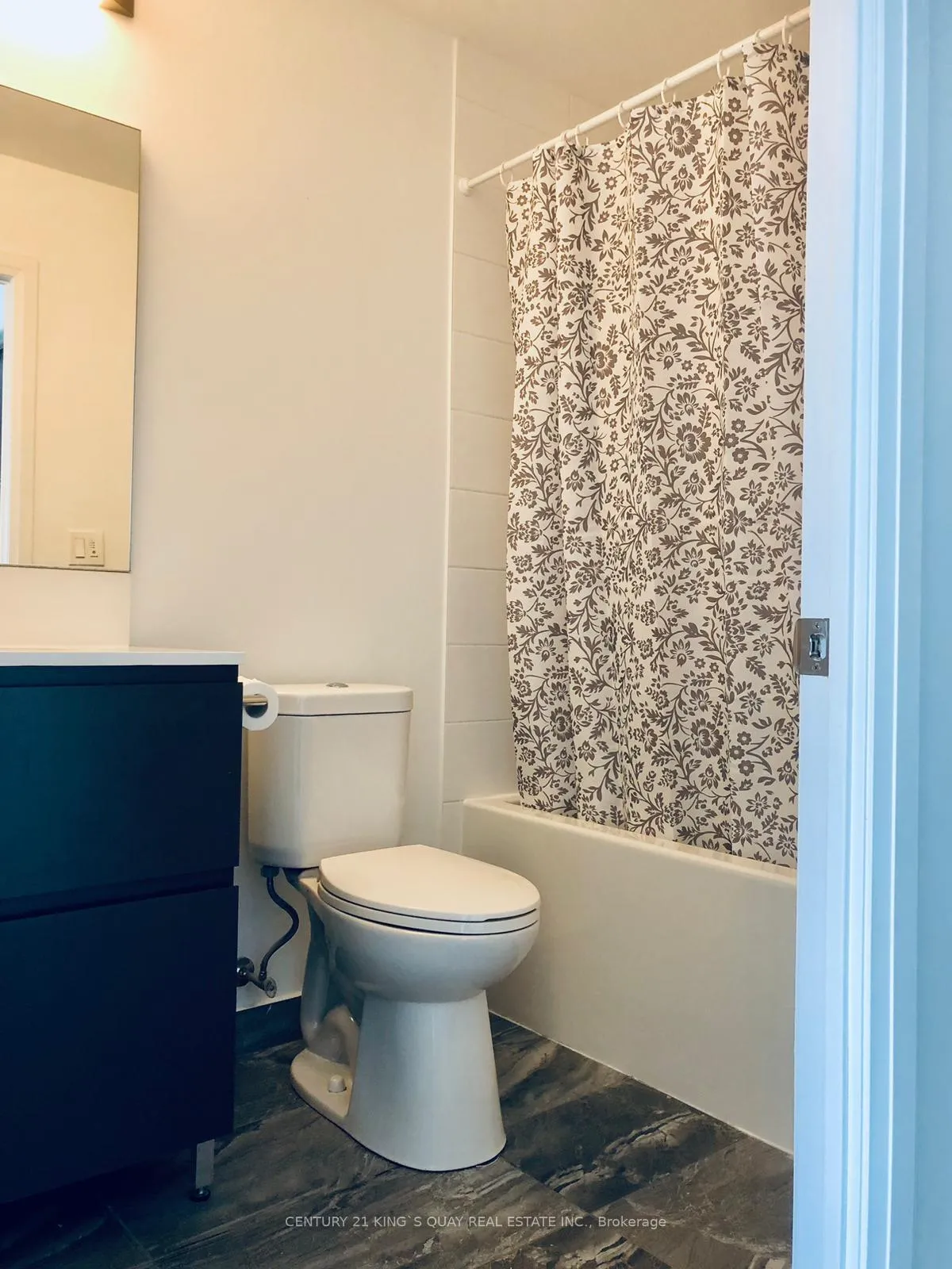 Photo 7 of Unit 1707, 15 Water Walk Drive, Markham, Unionville — HOMEH