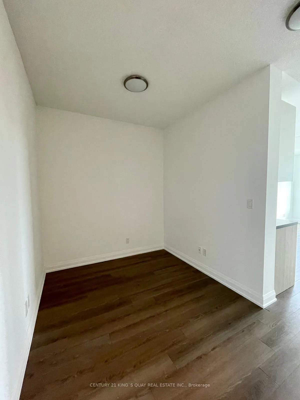 Photo 11 of Unit 1707, 15 Water Walk Drive, Markham, Unionville — HOMEH