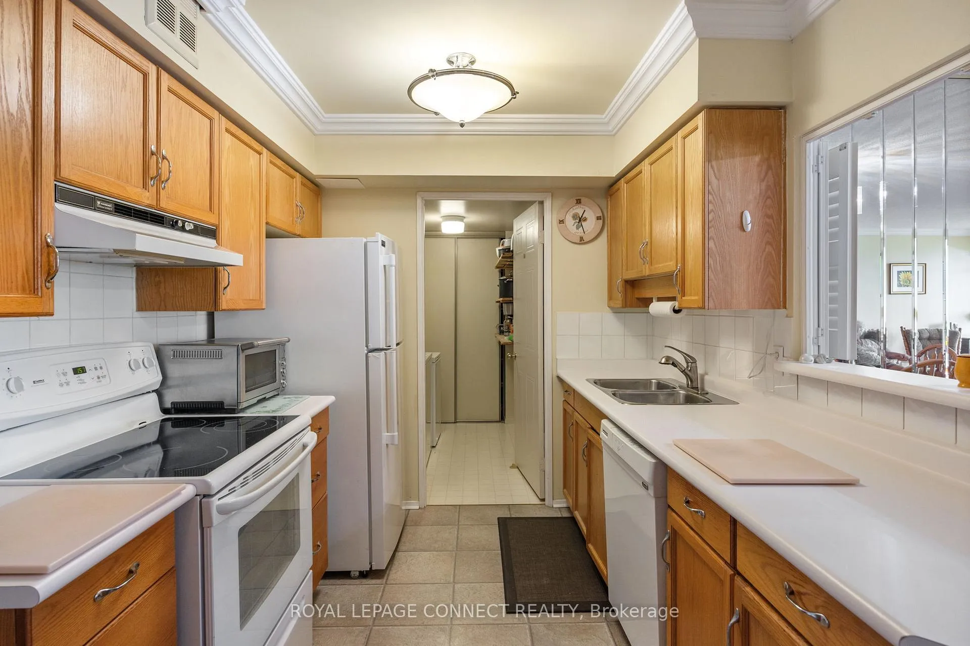 Photo 17 of Unit 422, 1880 Valley Farm Road, Pickering, Town Centre — HOMEH
