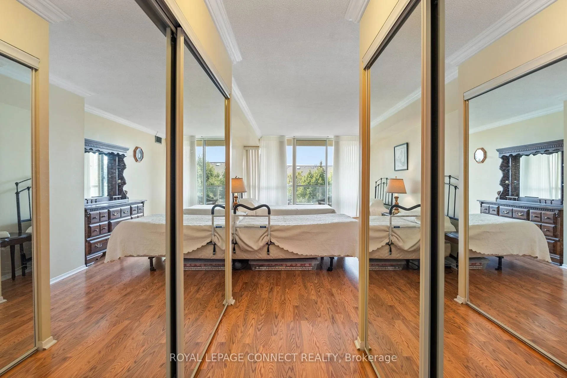 Photo 25 of Unit 422, 1880 Valley Farm Road, Pickering, Town Centre — HOMEH