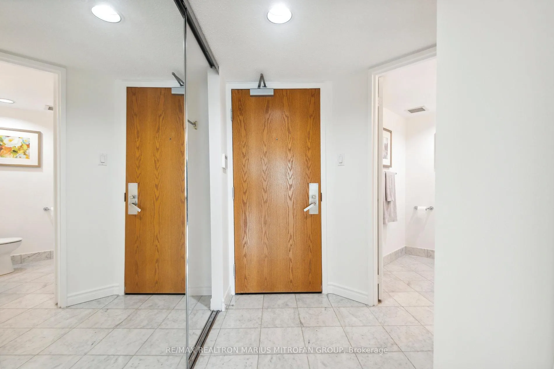 Photo 5 of Unit 1613, 38 Elm Street, Toronto, Bay Street Corridor — HOMEH