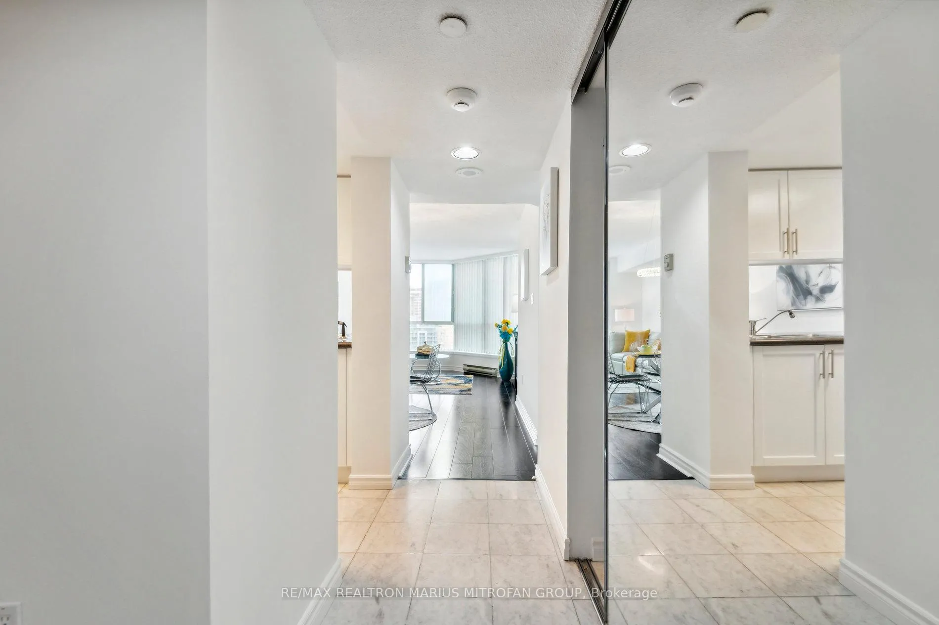 Photo 7 of Unit 1613, 38 Elm Street, Toronto, Bay Street Corridor — HOMEH