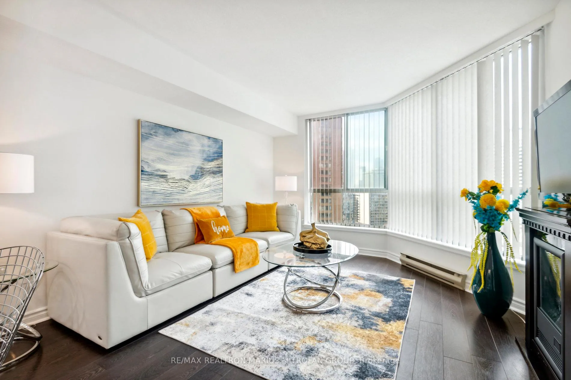Photo 8 of Unit 1613, 38 Elm Street, Toronto, Bay Street Corridor — HOMEH