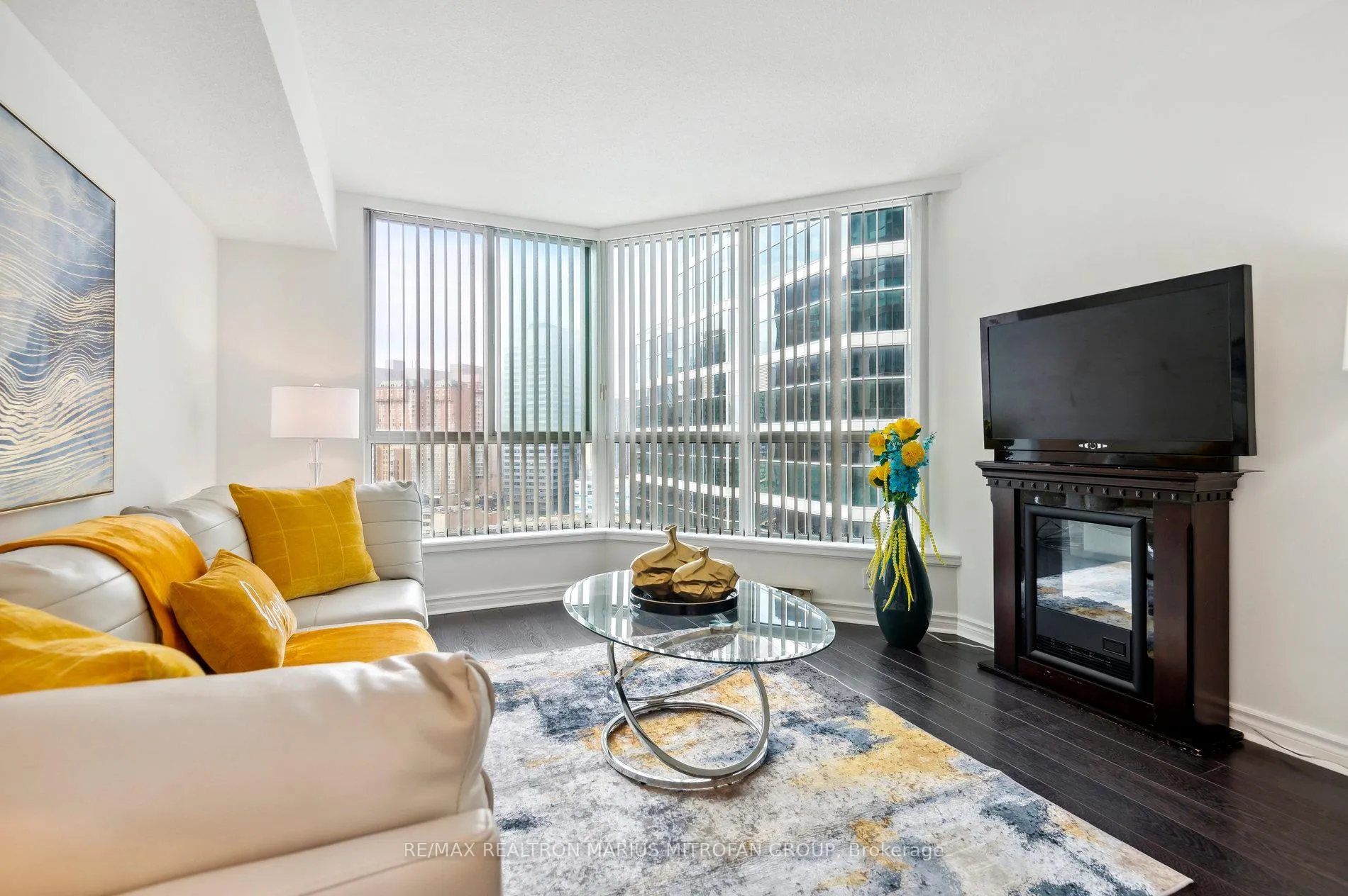 Photo 10 of Unit 1613, 38 Elm Street, Toronto, Bay Street Corridor — HOMEH