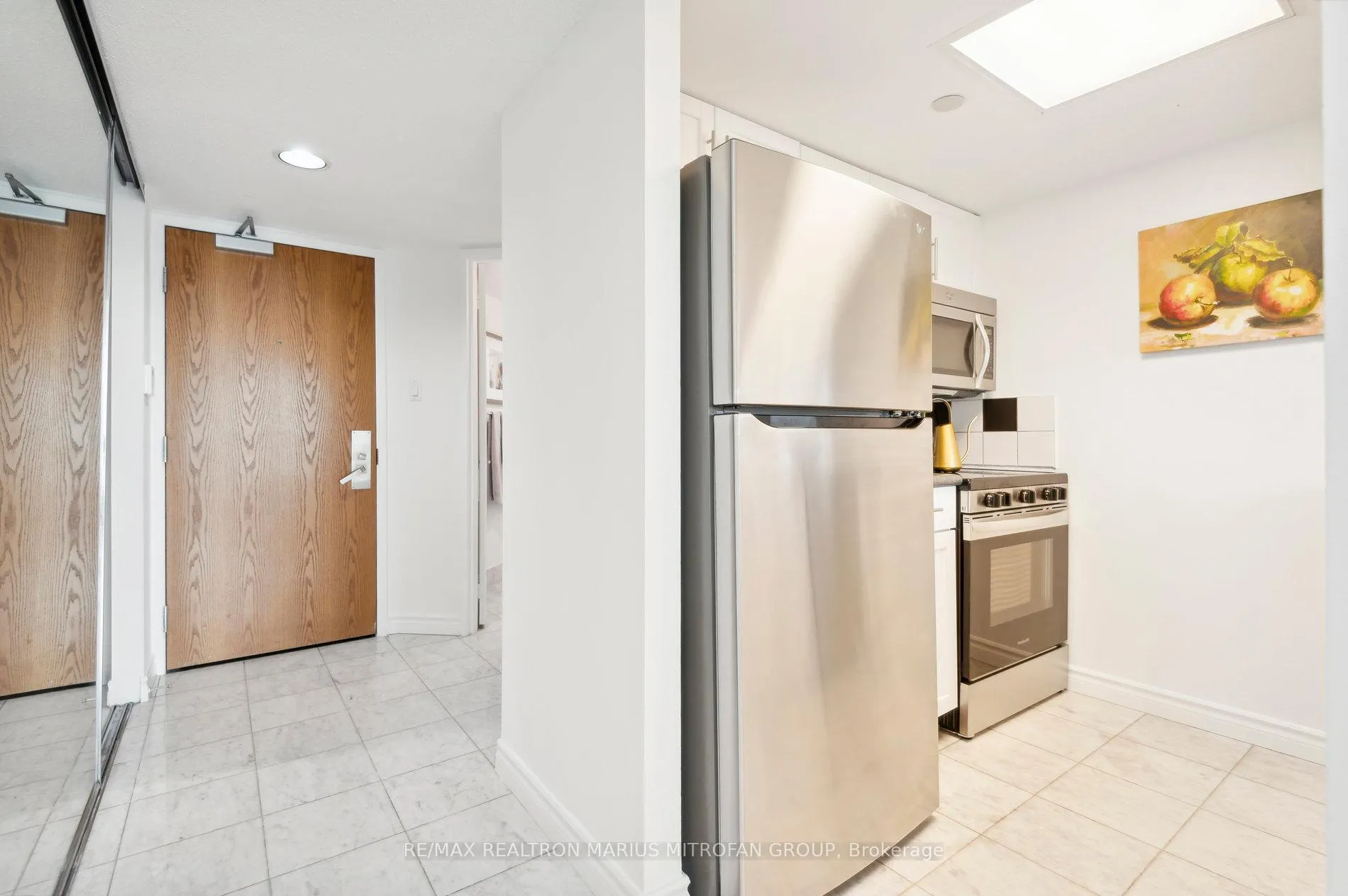 Photo 14 of Unit 1613, 38 Elm Street, Toronto, Bay Street Corridor — HOMEH
