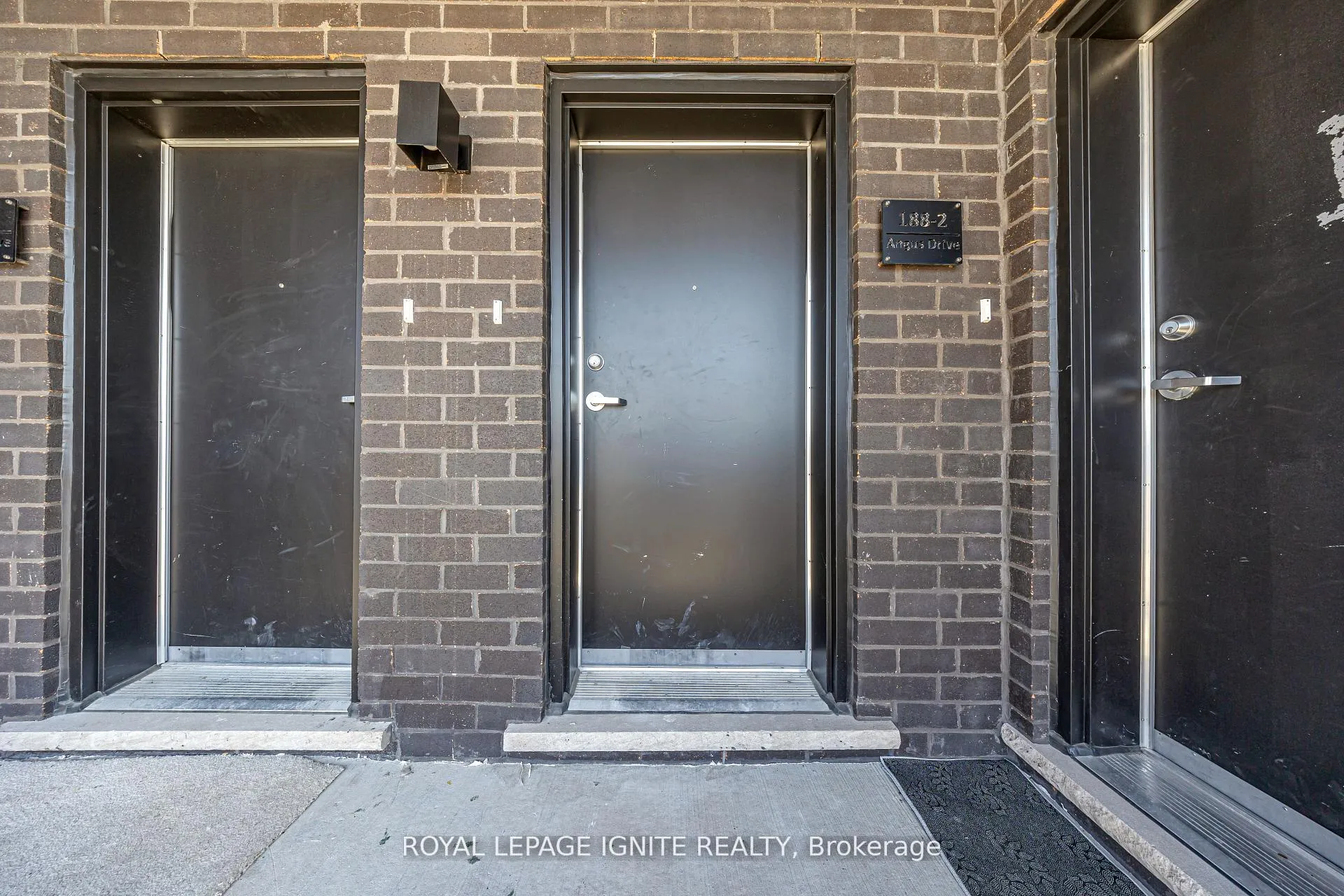 Photo 4 of Unit 2, 188 Angus Drive, Ajax, Central — HOMEH