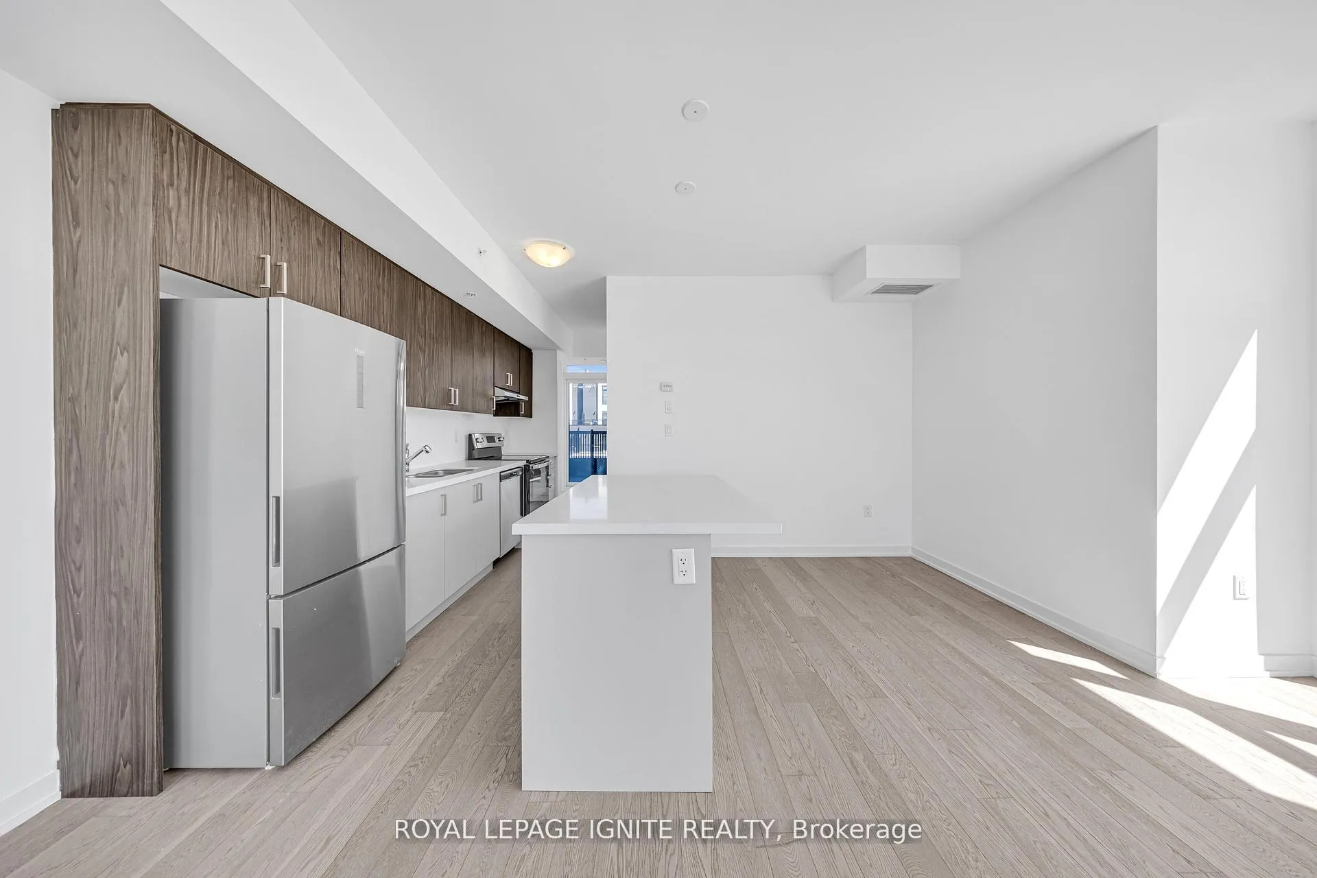 Photo 10 of Unit 2, 188 Angus Drive, Ajax, Central — HOMEH