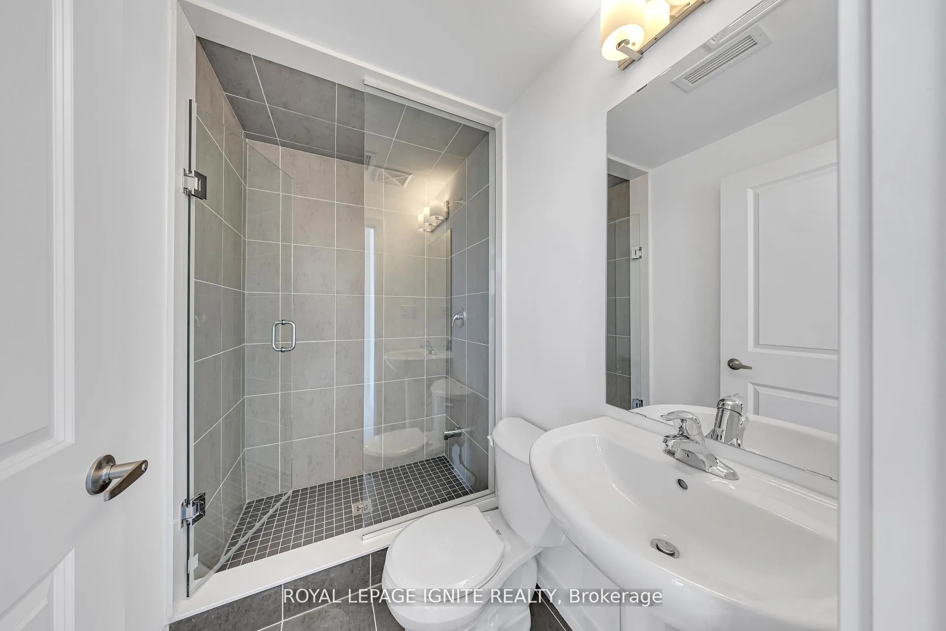 Photo 22 of Unit 2, 188 Angus Drive, Ajax, Central — HOMEH