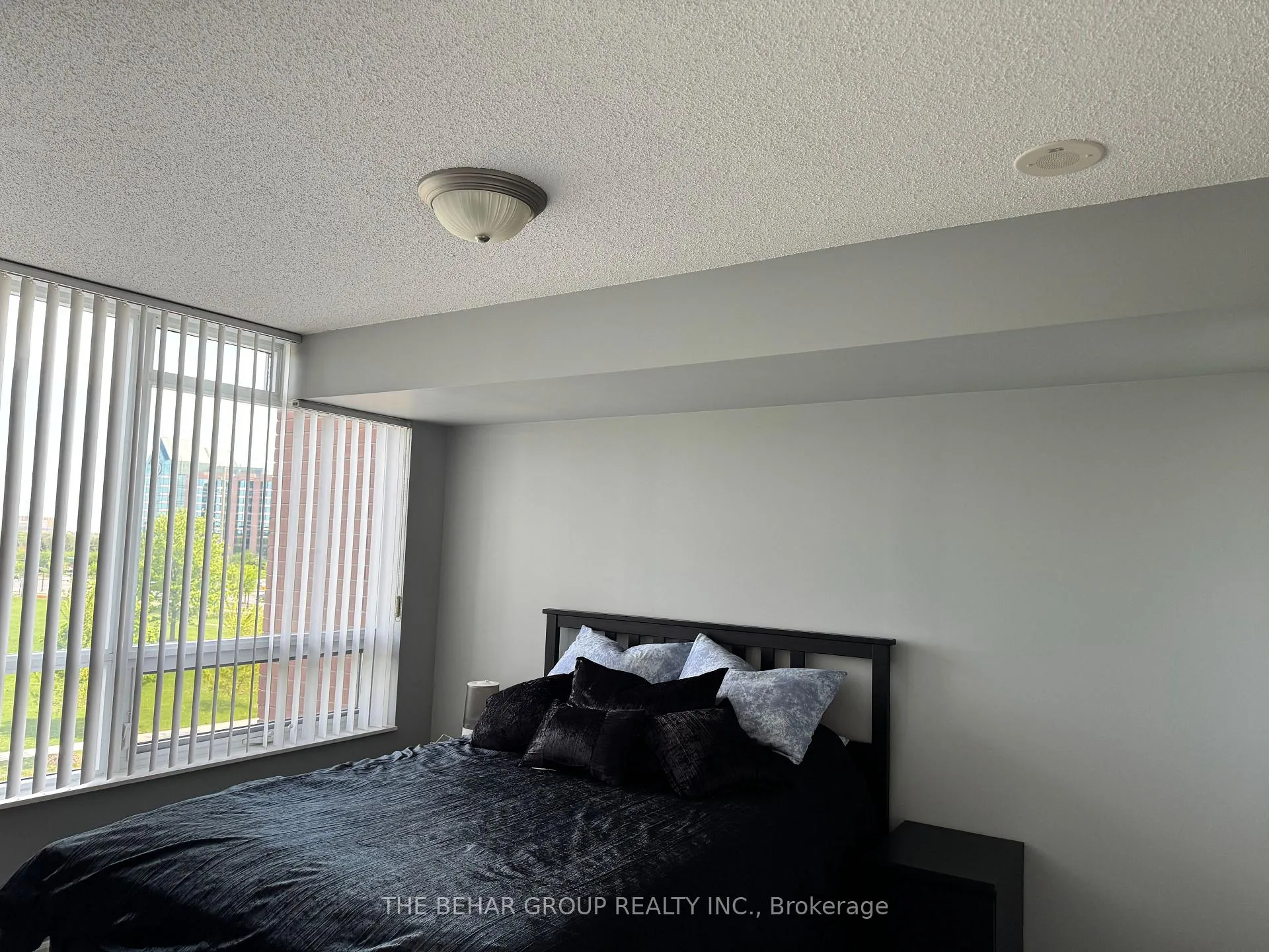 Photo 9 of Unit 323, 33 Cox Boulevard, Markham, Unionville — HOMEH