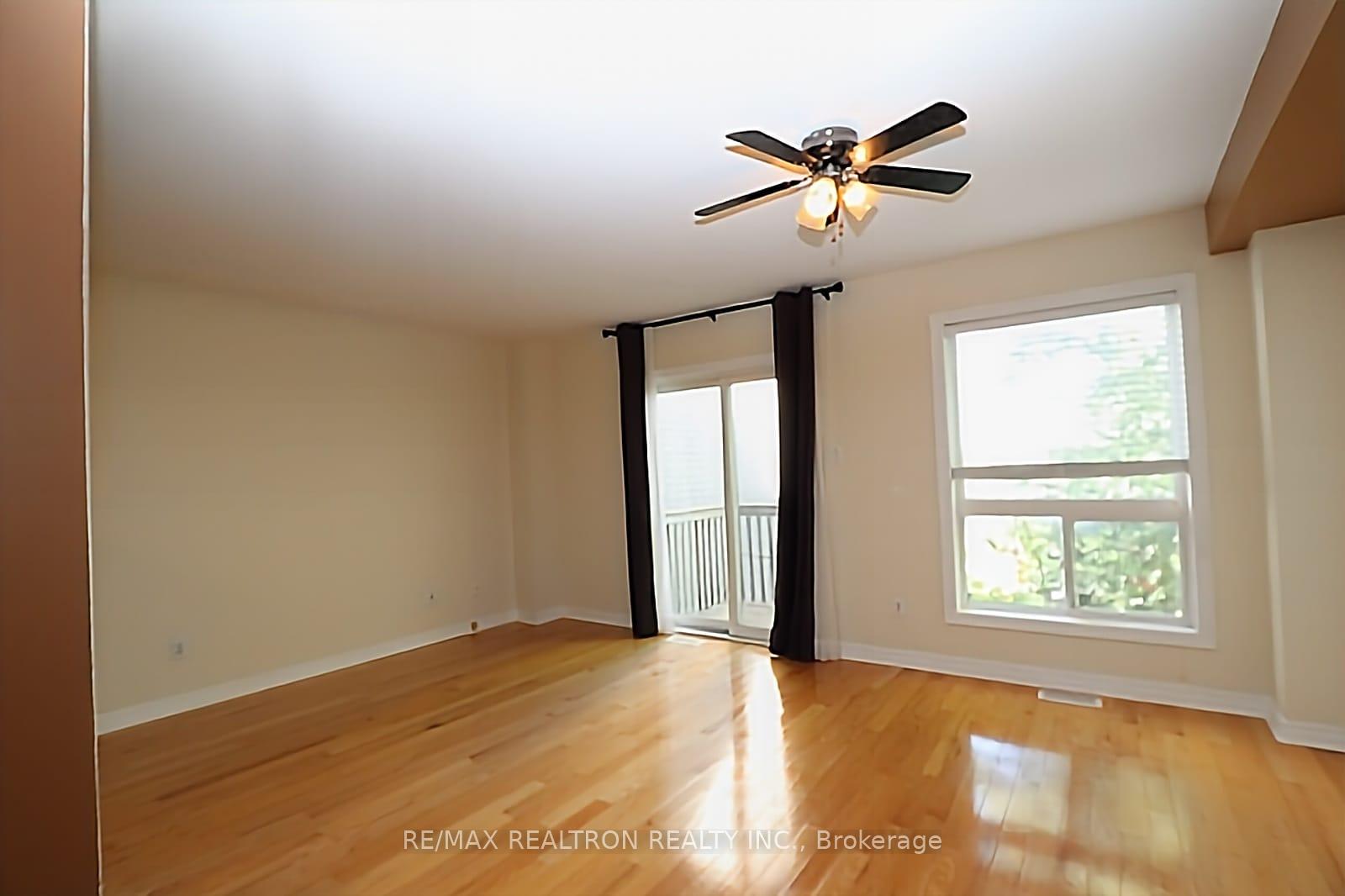 Photo 7 of 41 Lancaster Court, Georgina, Keswick South — HOMEH
