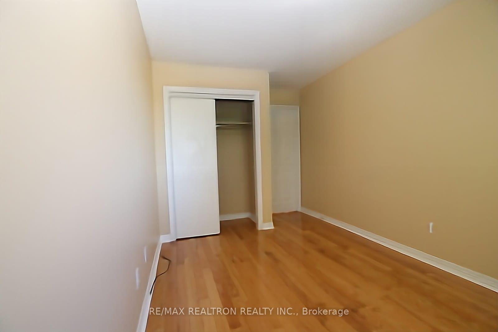 Photo 16 of 41 Lancaster Court, Georgina, Keswick South — HOMEH