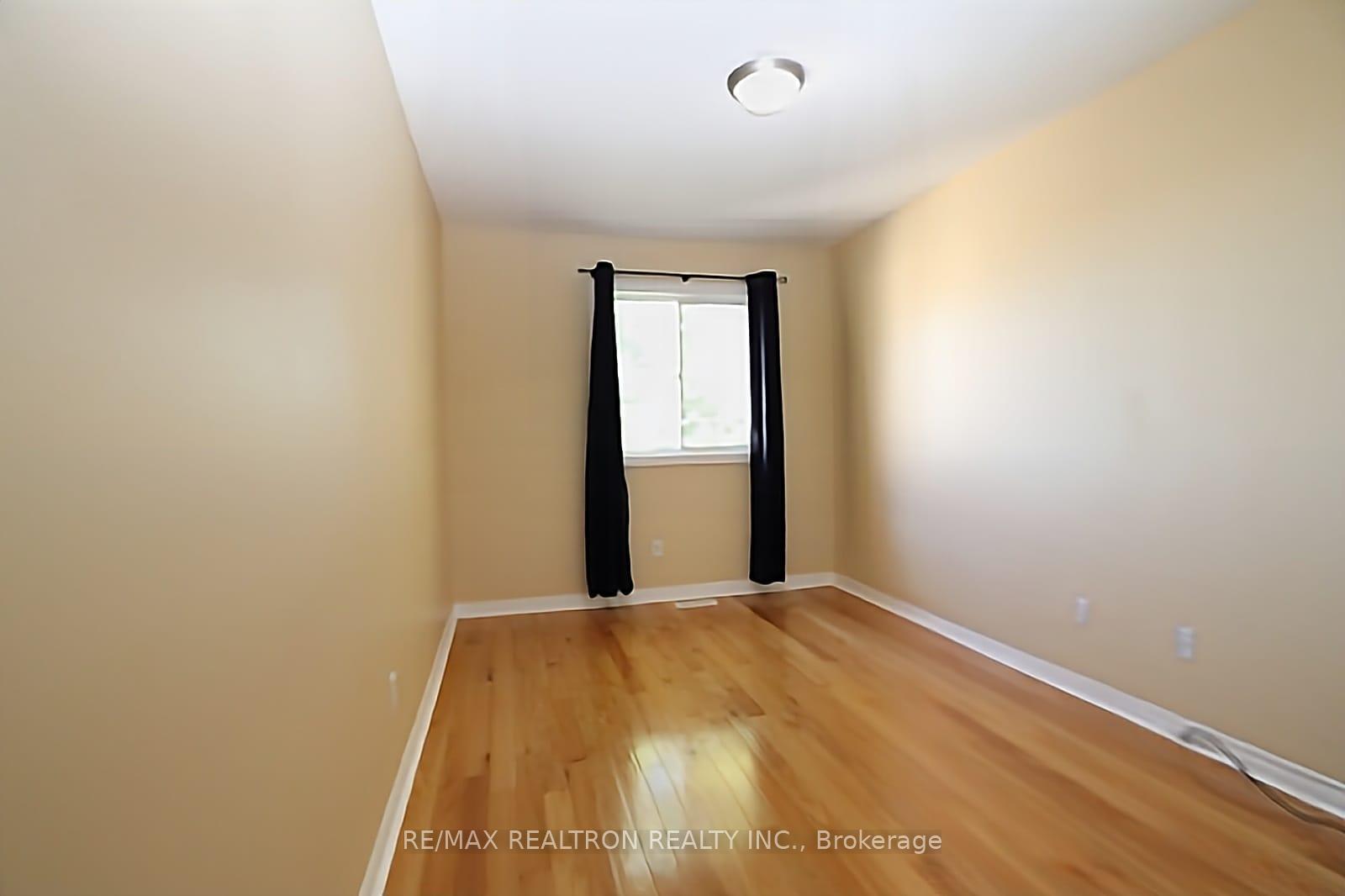 Photo 19 of 41 Lancaster Court, Georgina, Keswick South — HOMEH