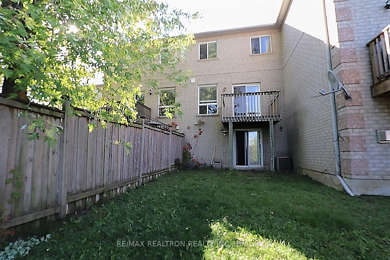 Photo 23 of 41 Lancaster Court, Georgina, Keswick South — HOMEH