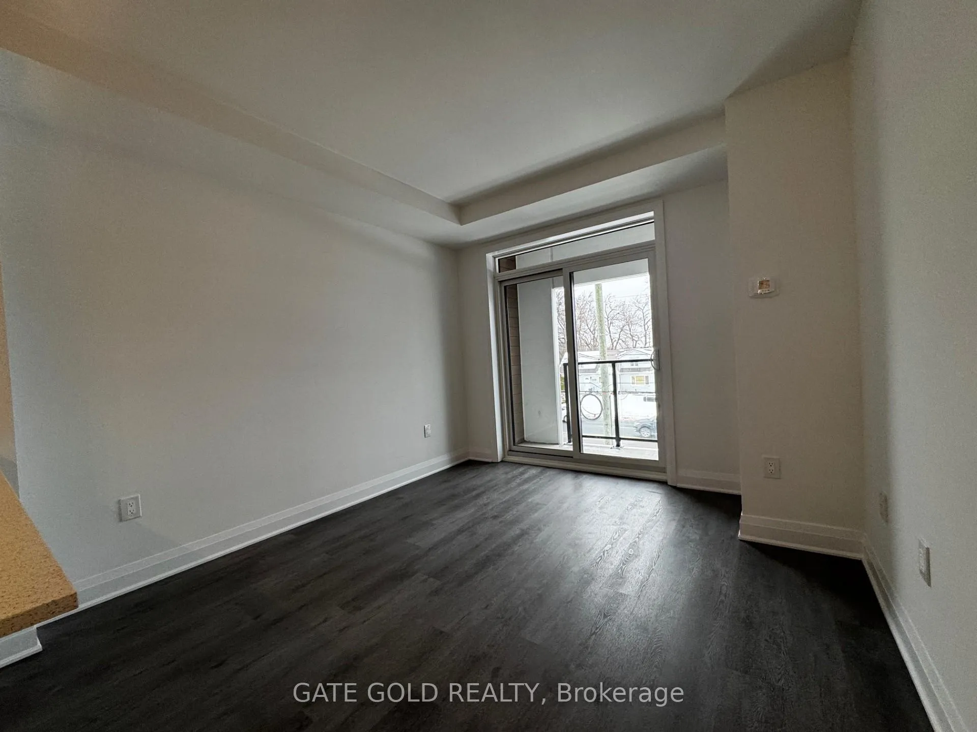 Photo 4 of Unit 209, 1936 Rymal Road E, Hamilton, Rural Glanbrook — HOMEH